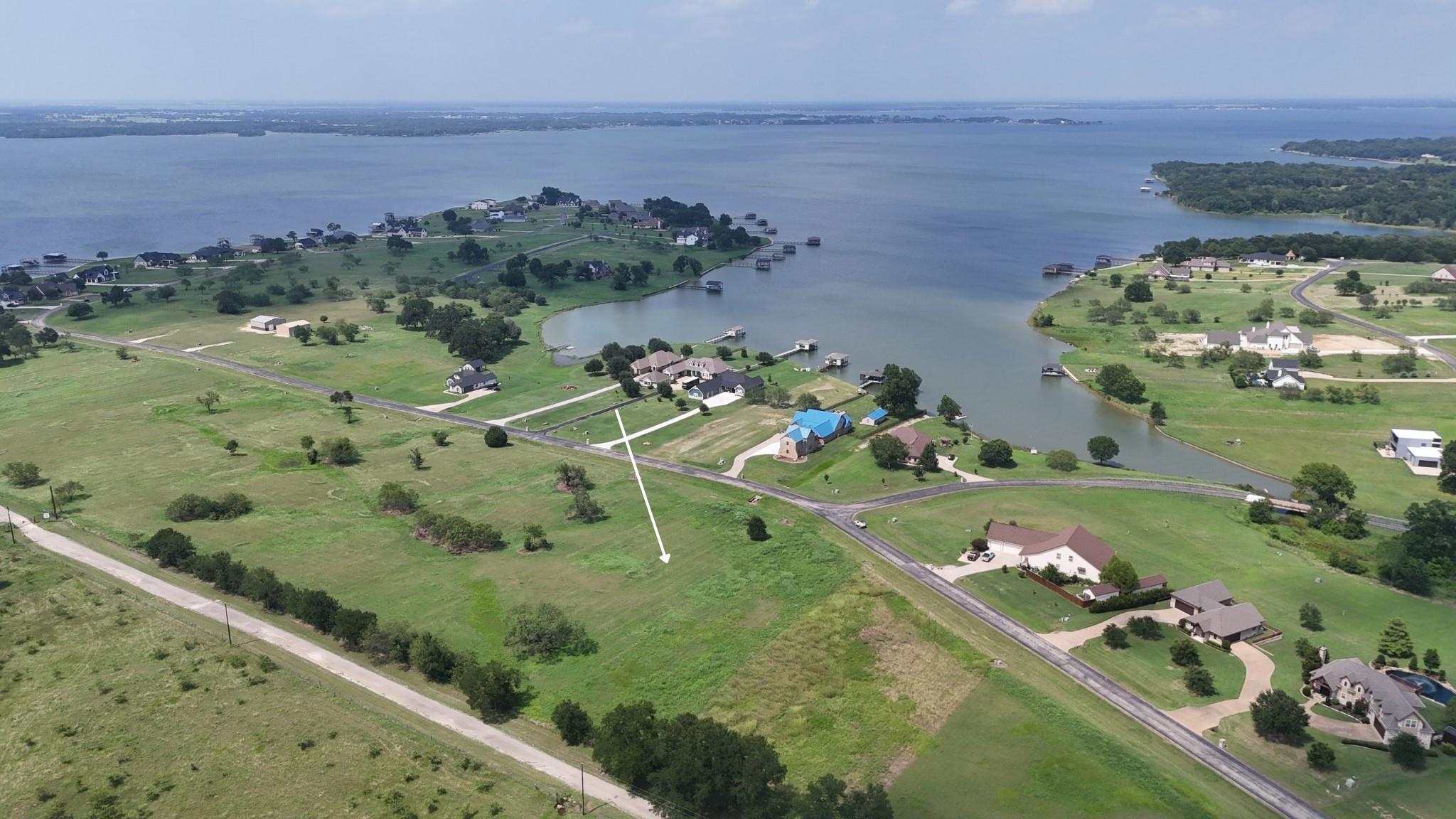 main property photo 32