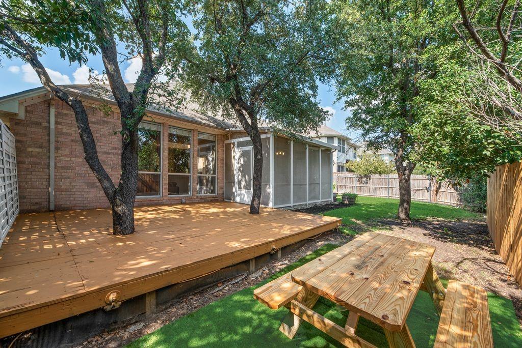 main property photo 20