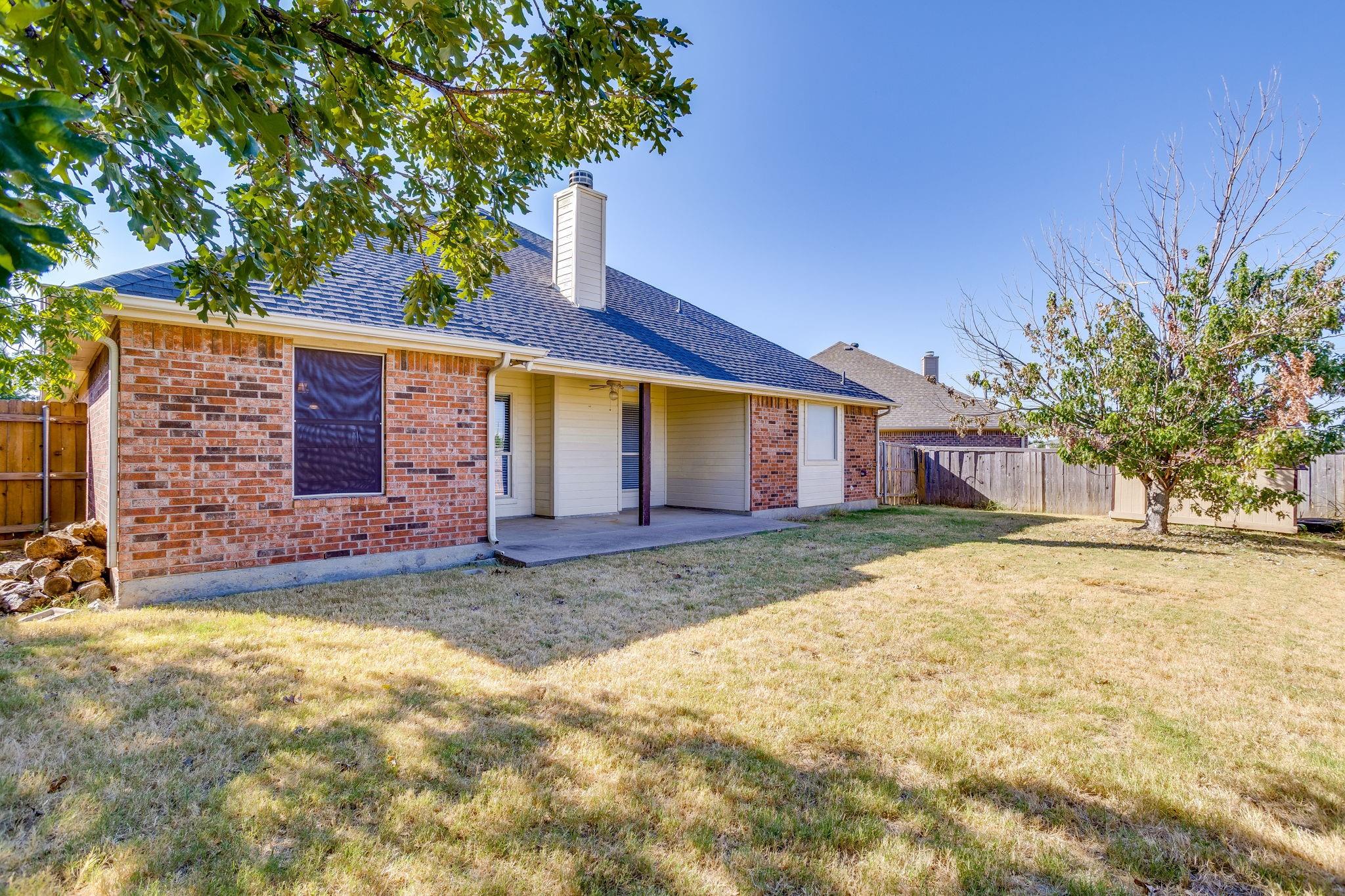 main property photo 26
