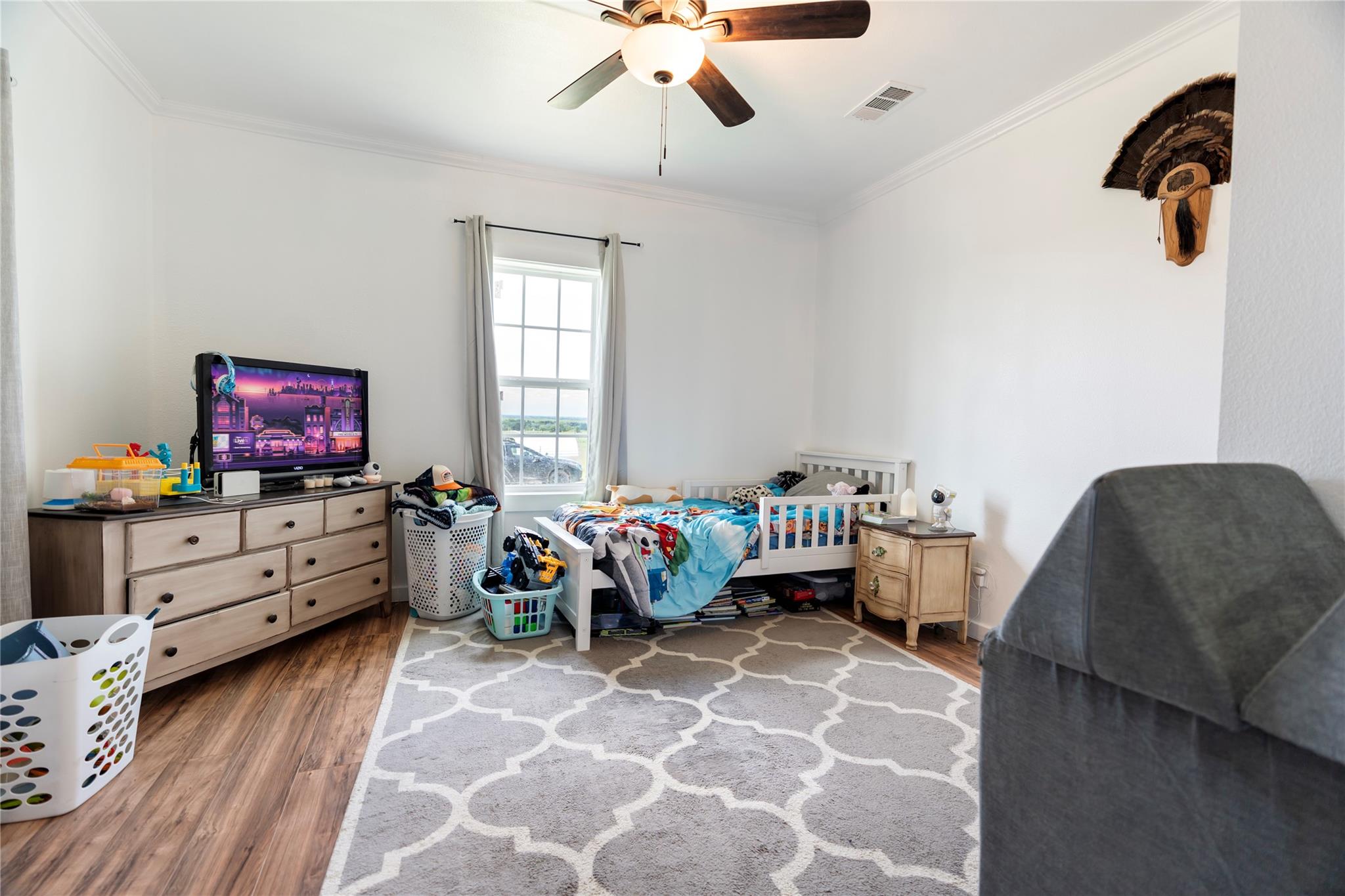 main property photo 20