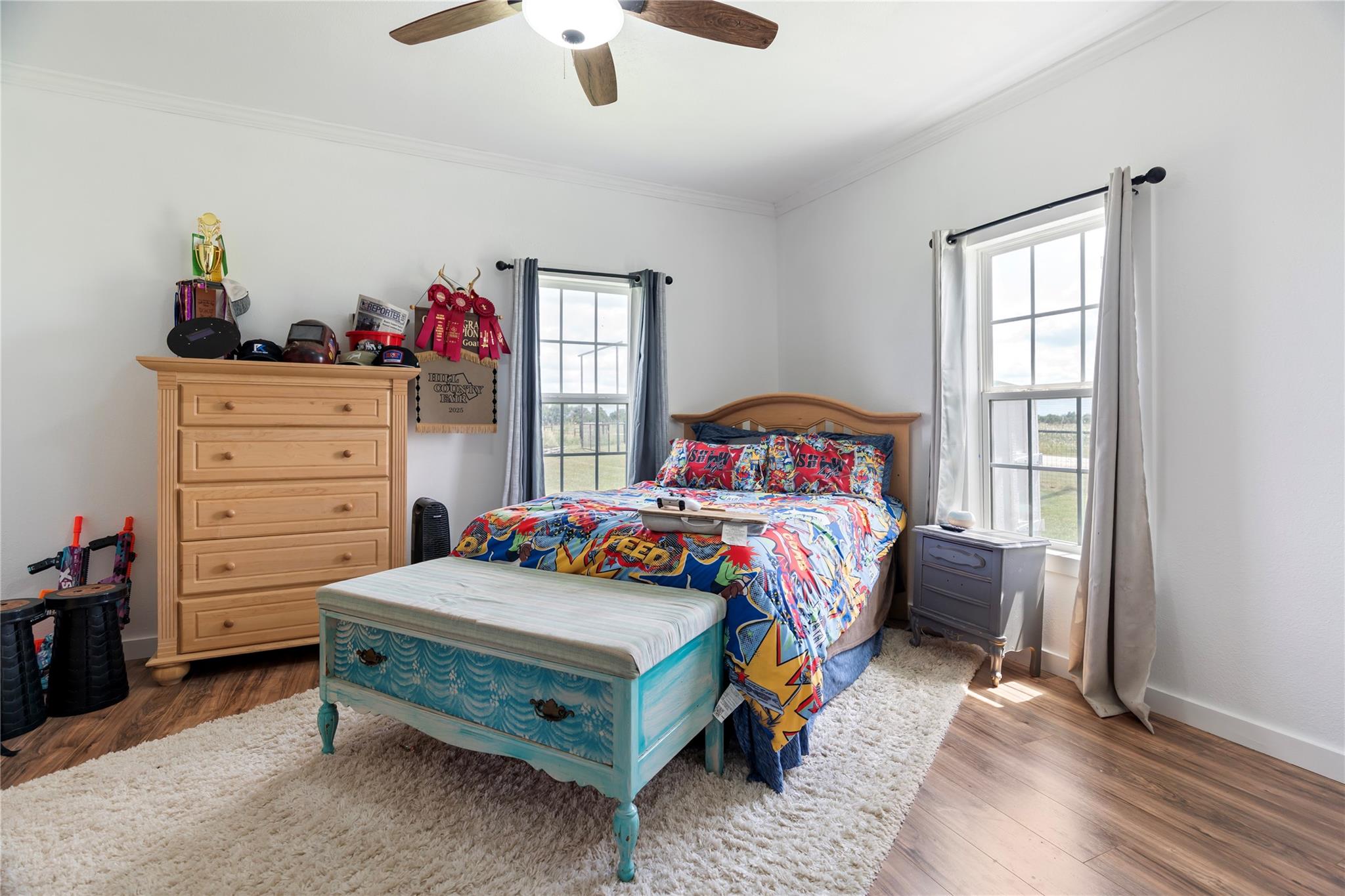 main property photo 22