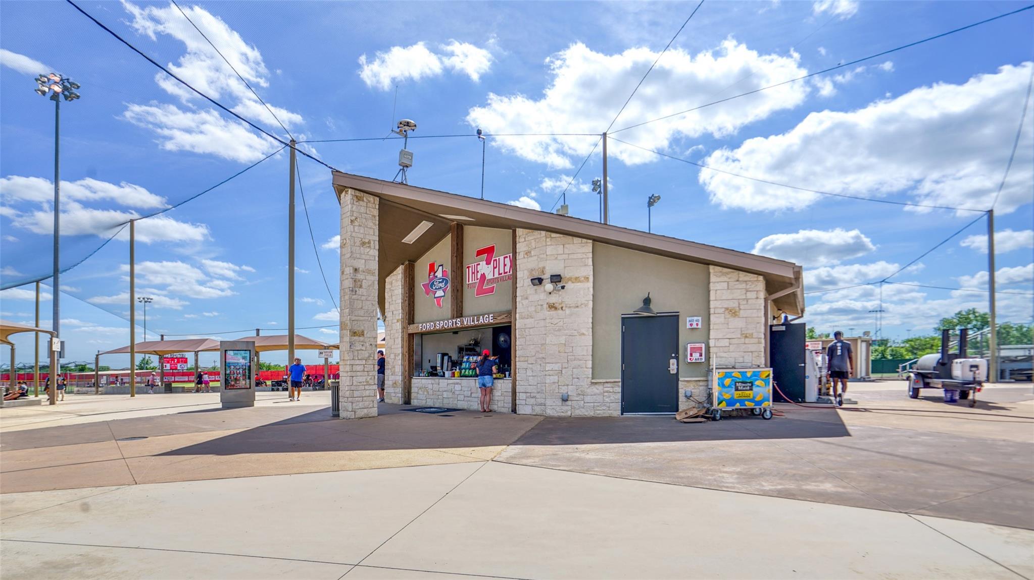 main property photo 36