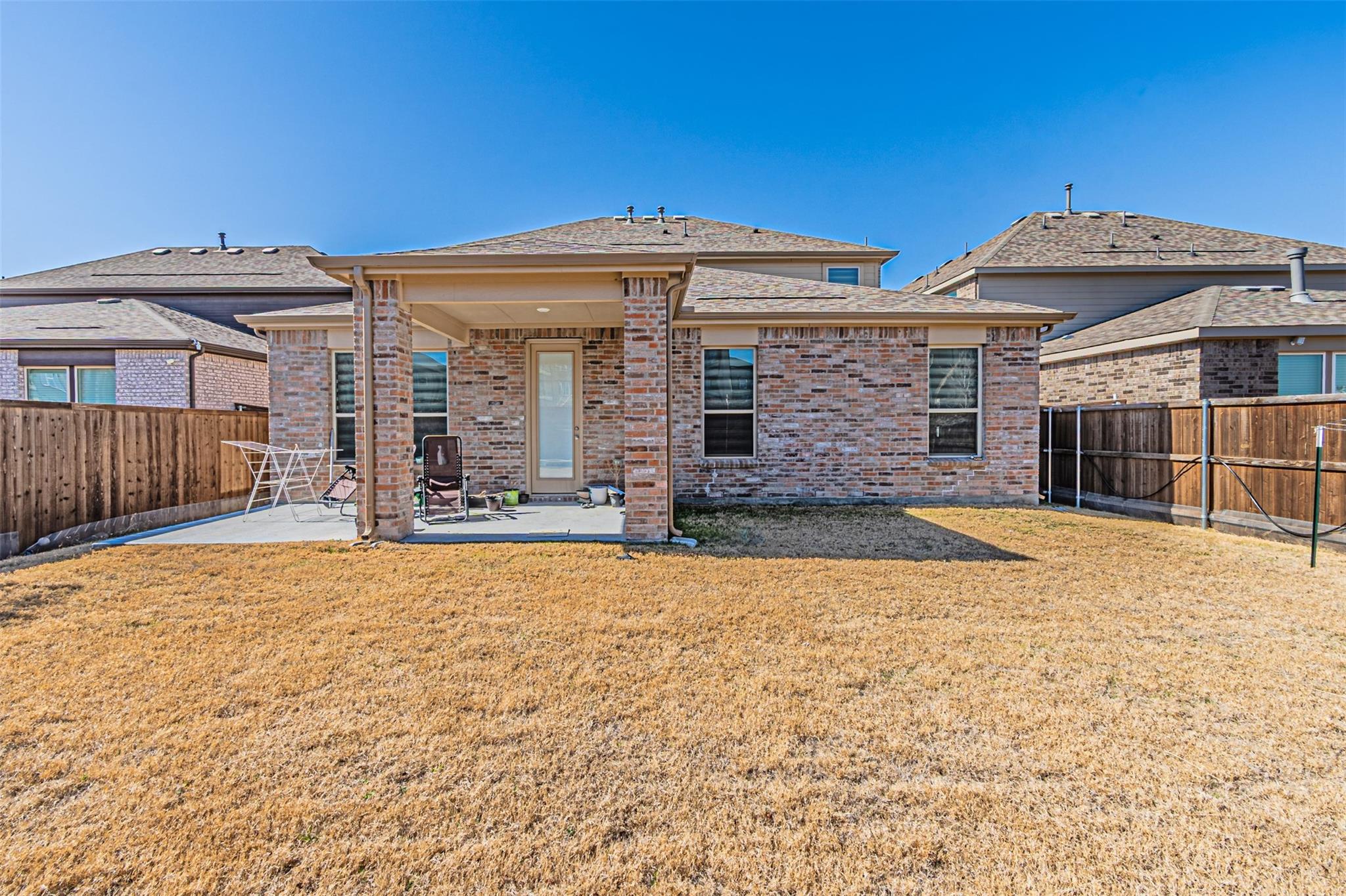 main property photo 31