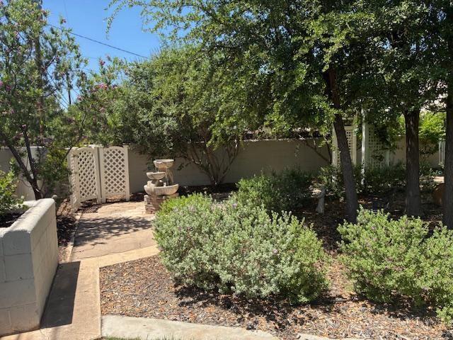 main property photo 22