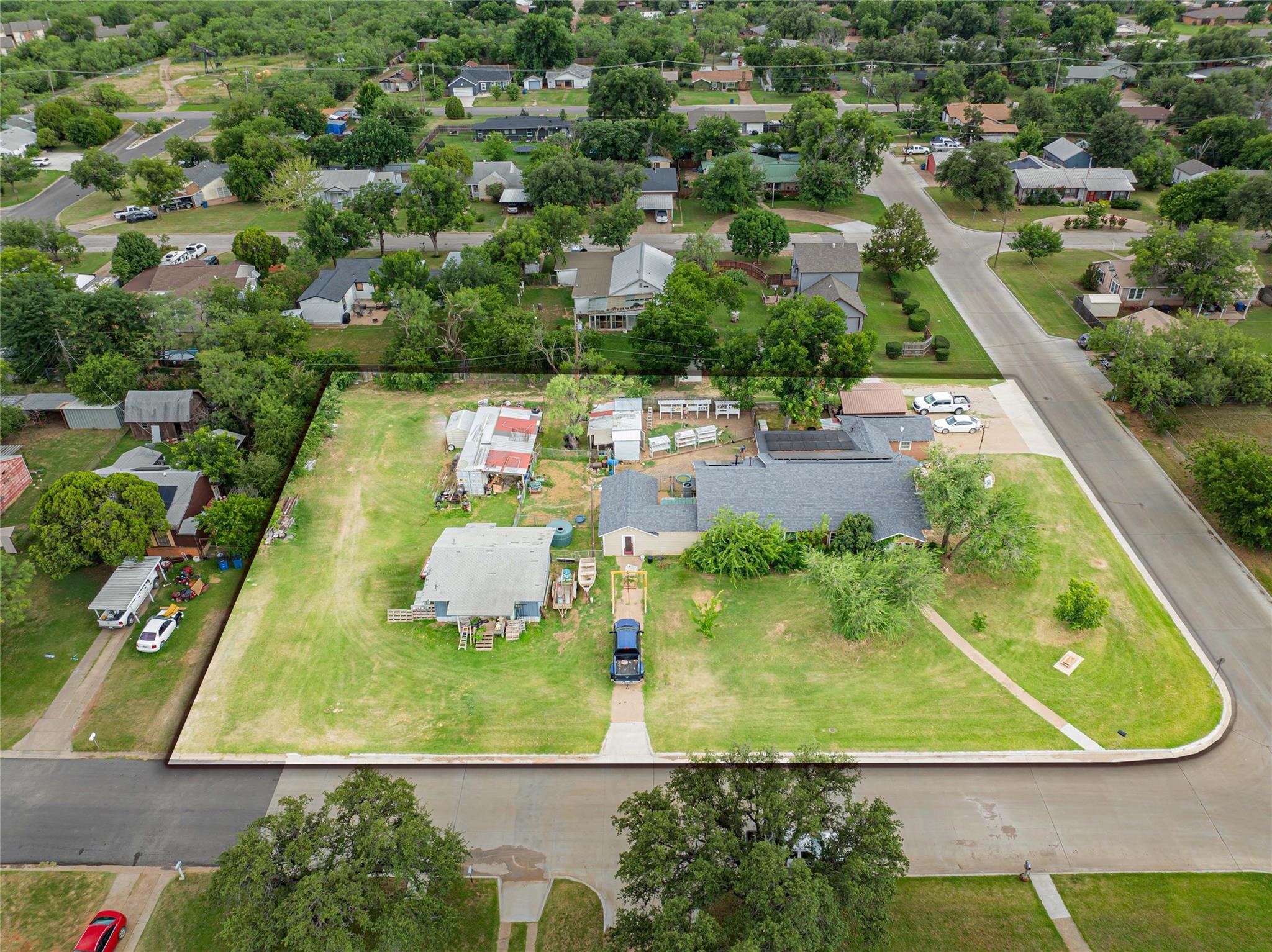 main property photo 29
