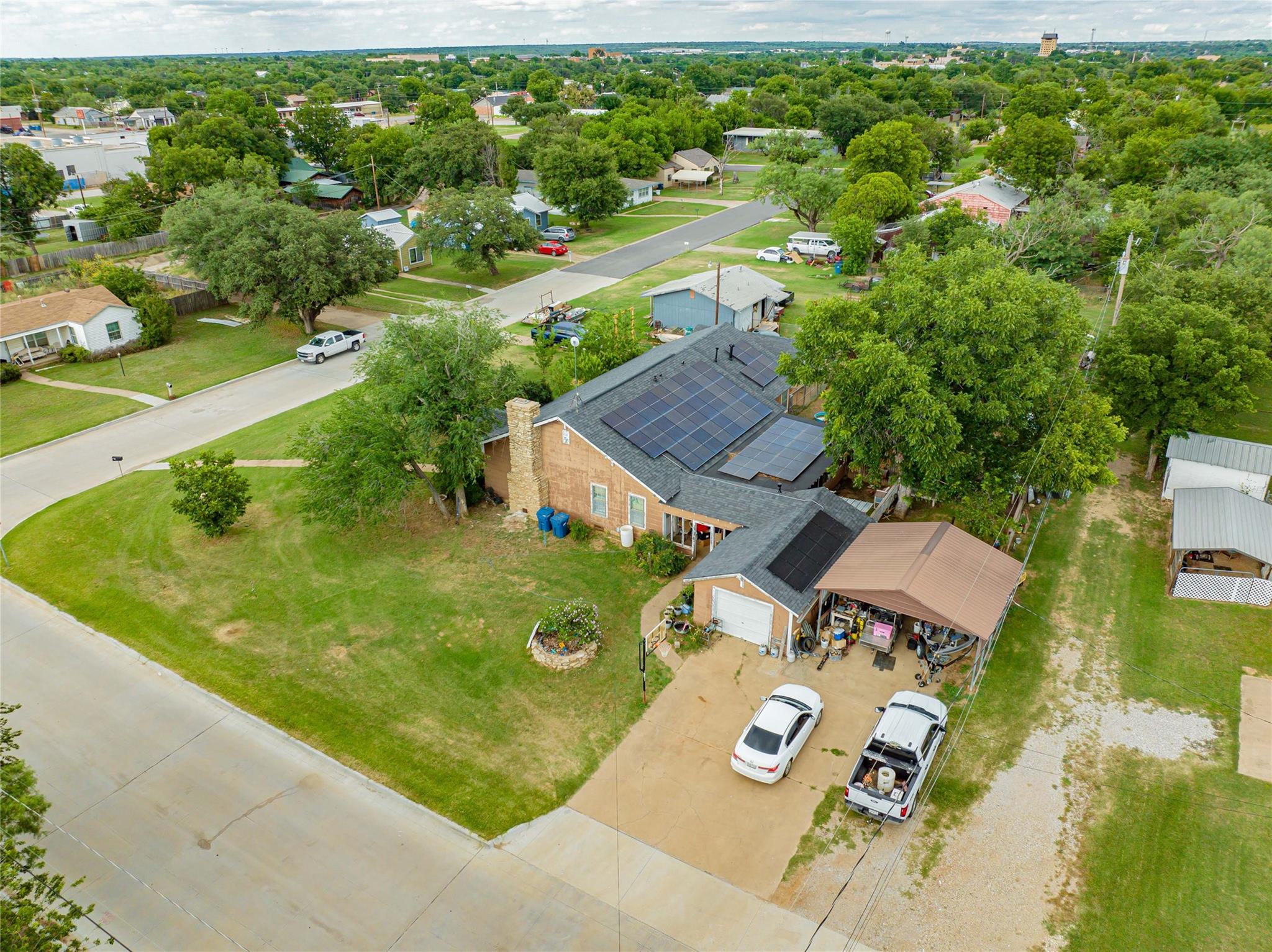 main property photo 33