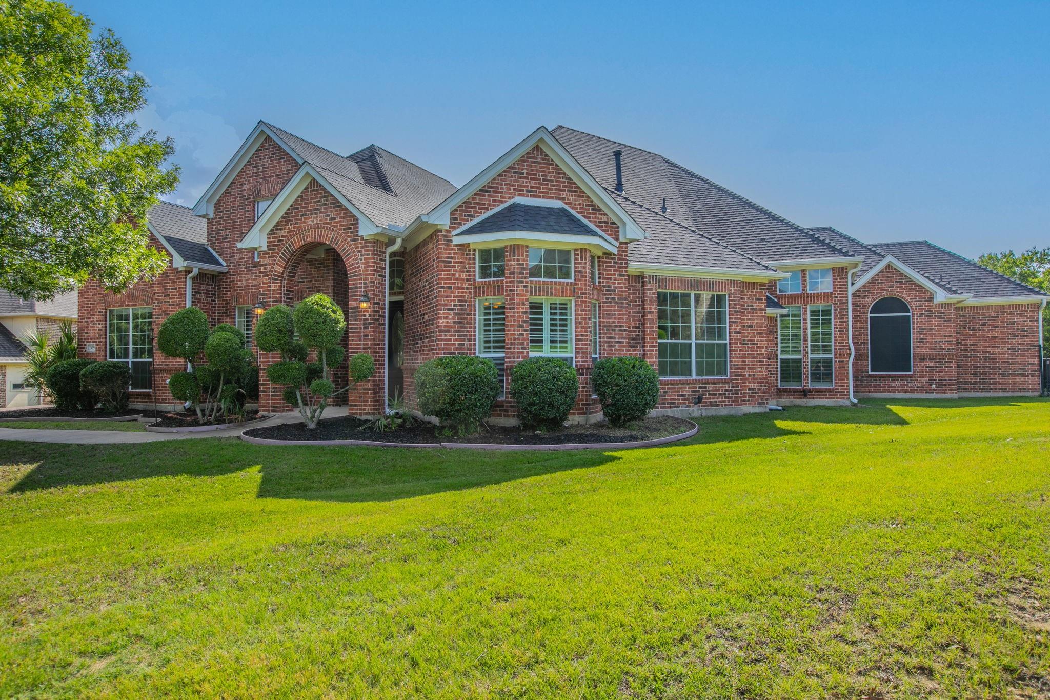 main property photo 16