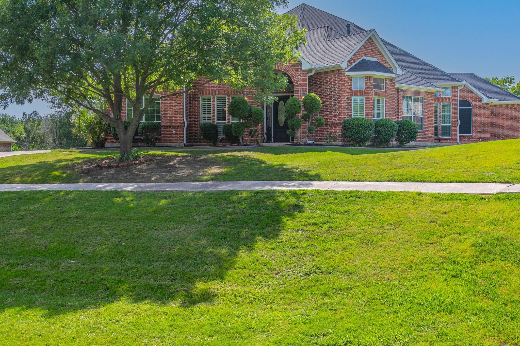 main property photo 25