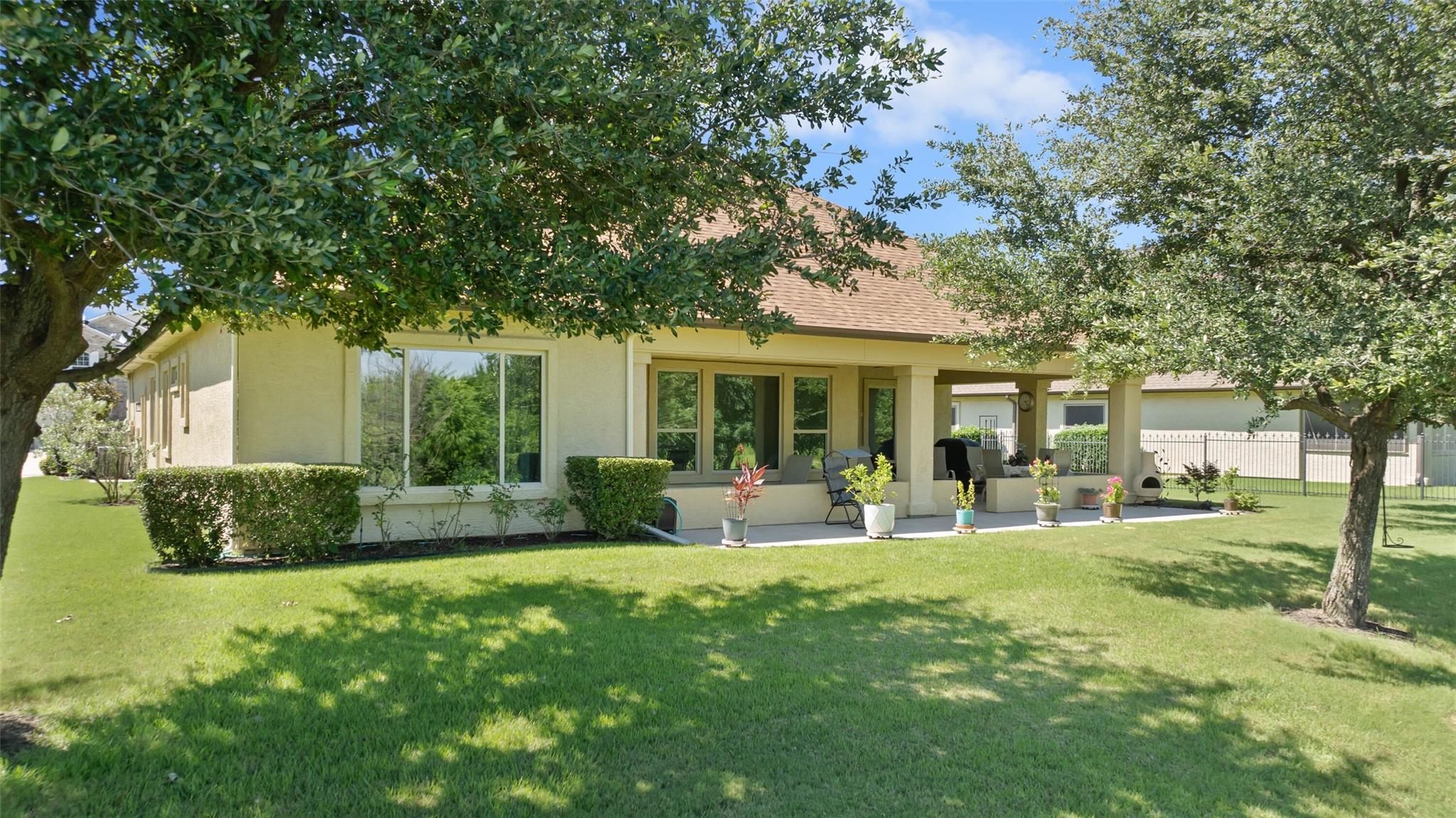main property photo 29