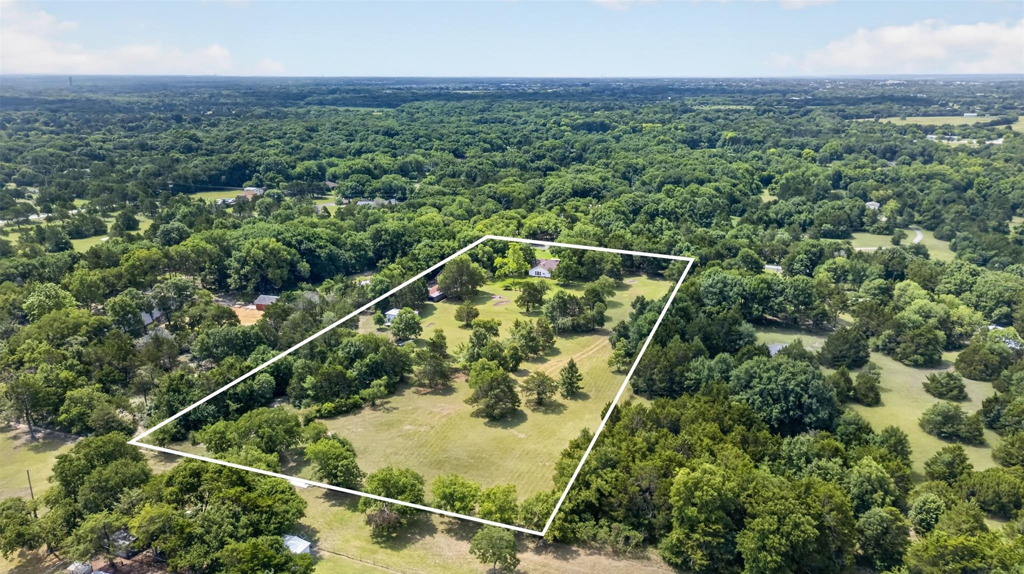 main property photo 32