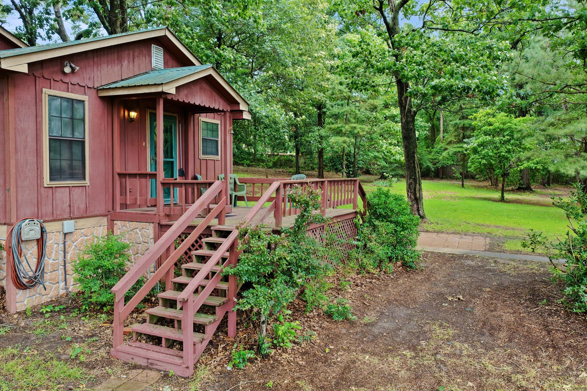 main property photo 29