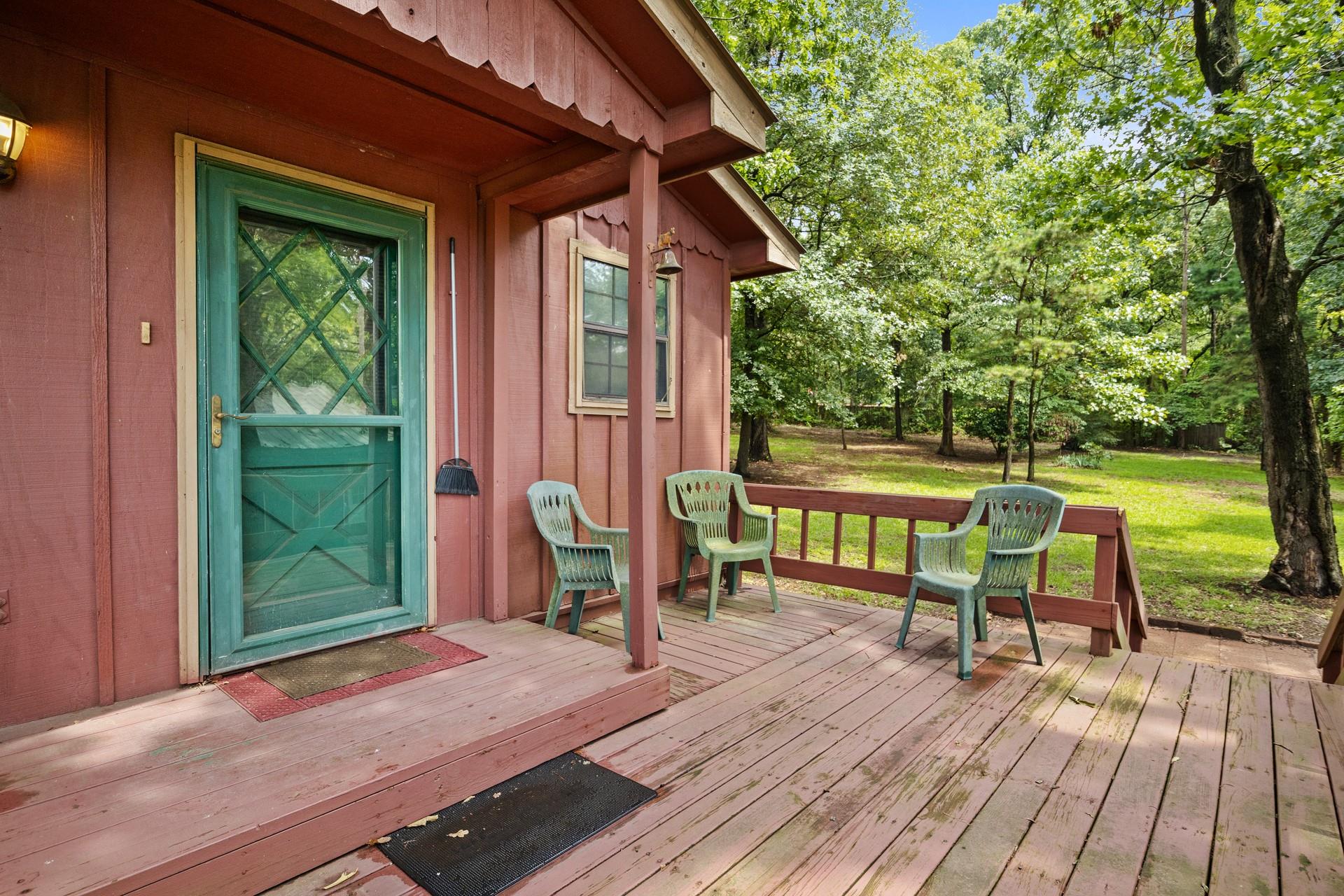 main property photo 30