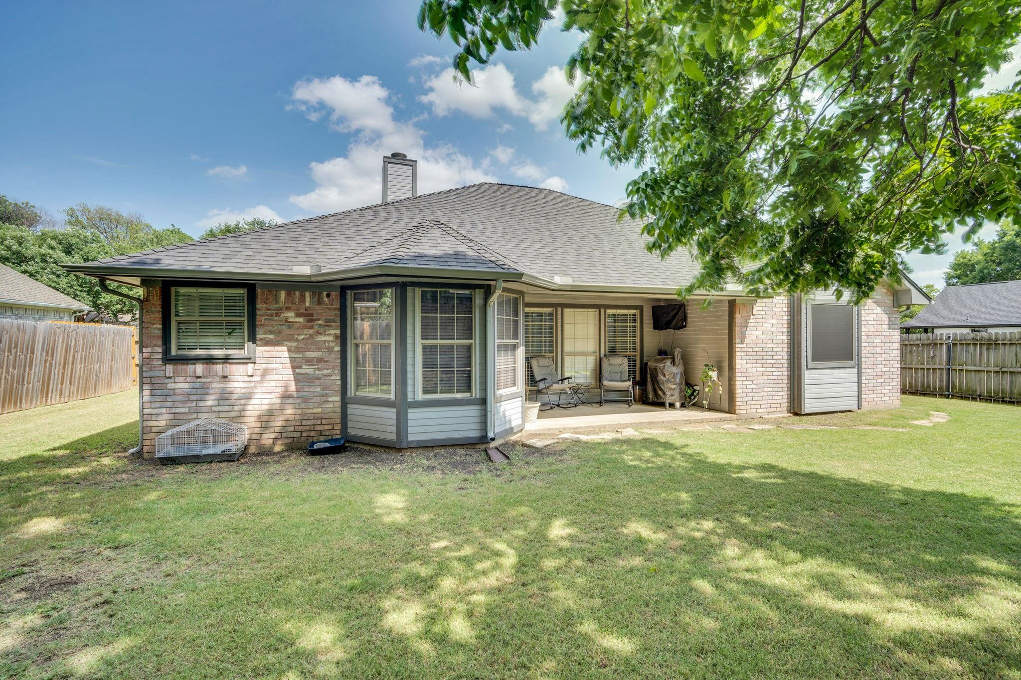 main property photo 22