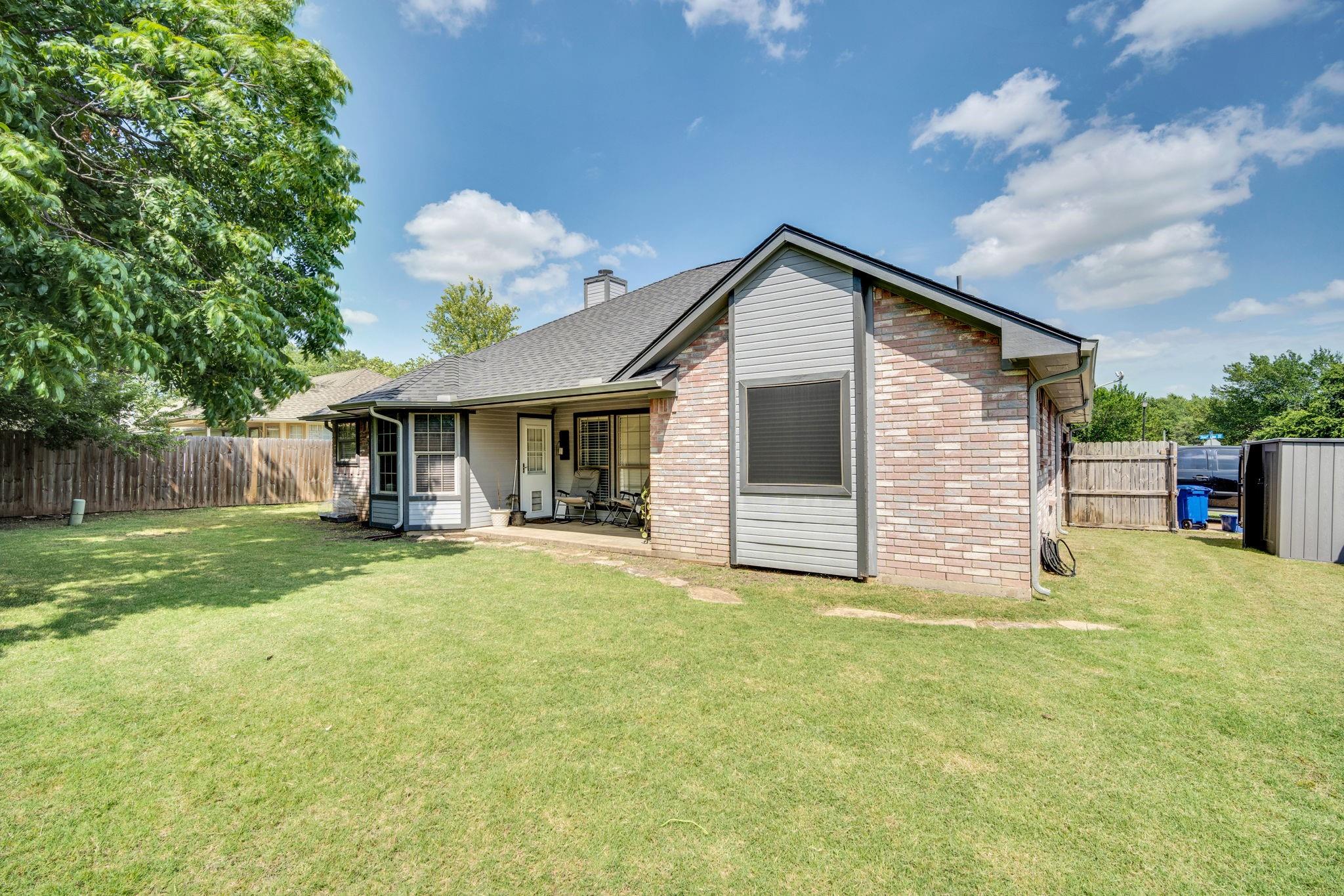main property photo 23