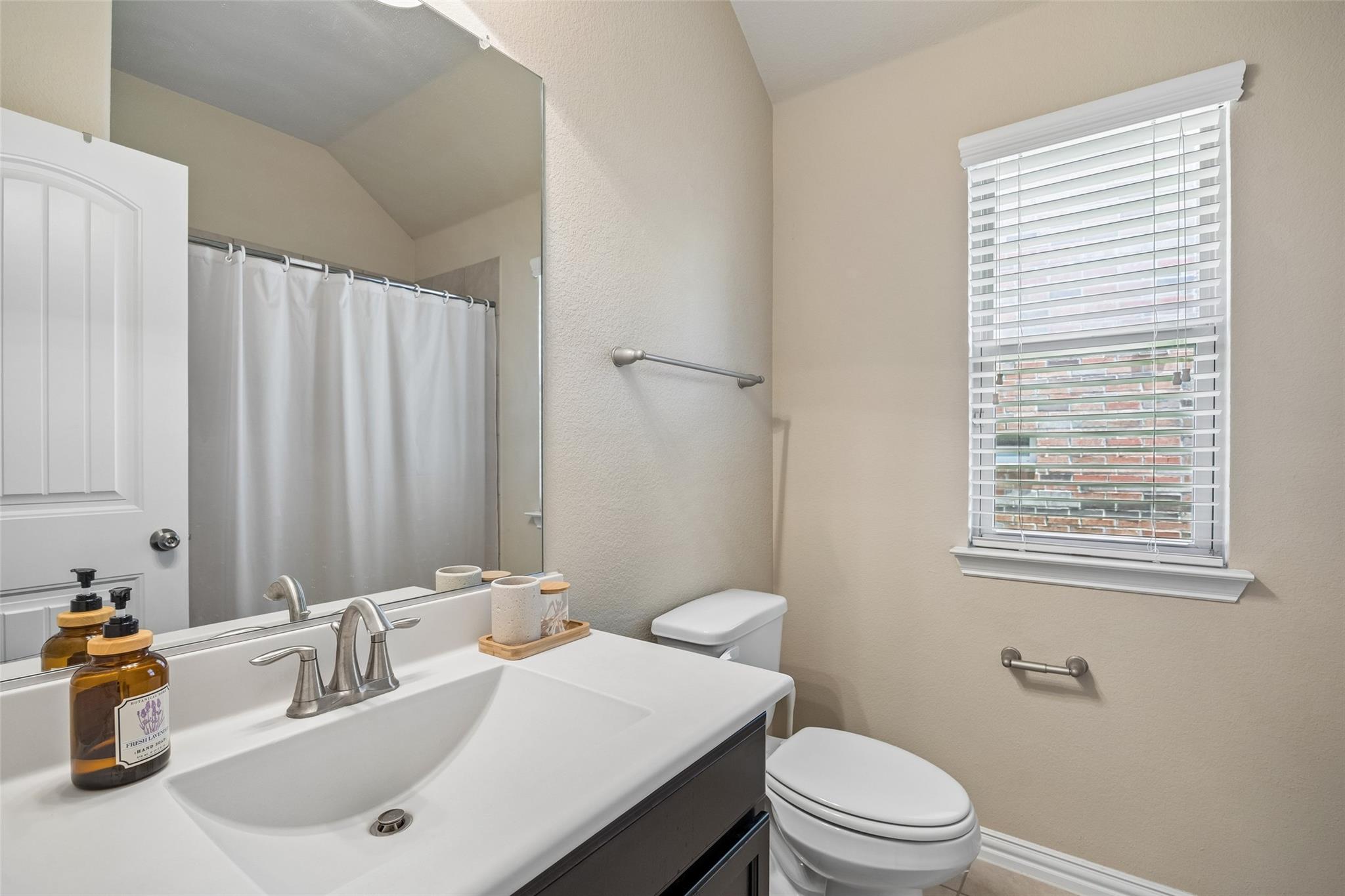 property viewer photo 22