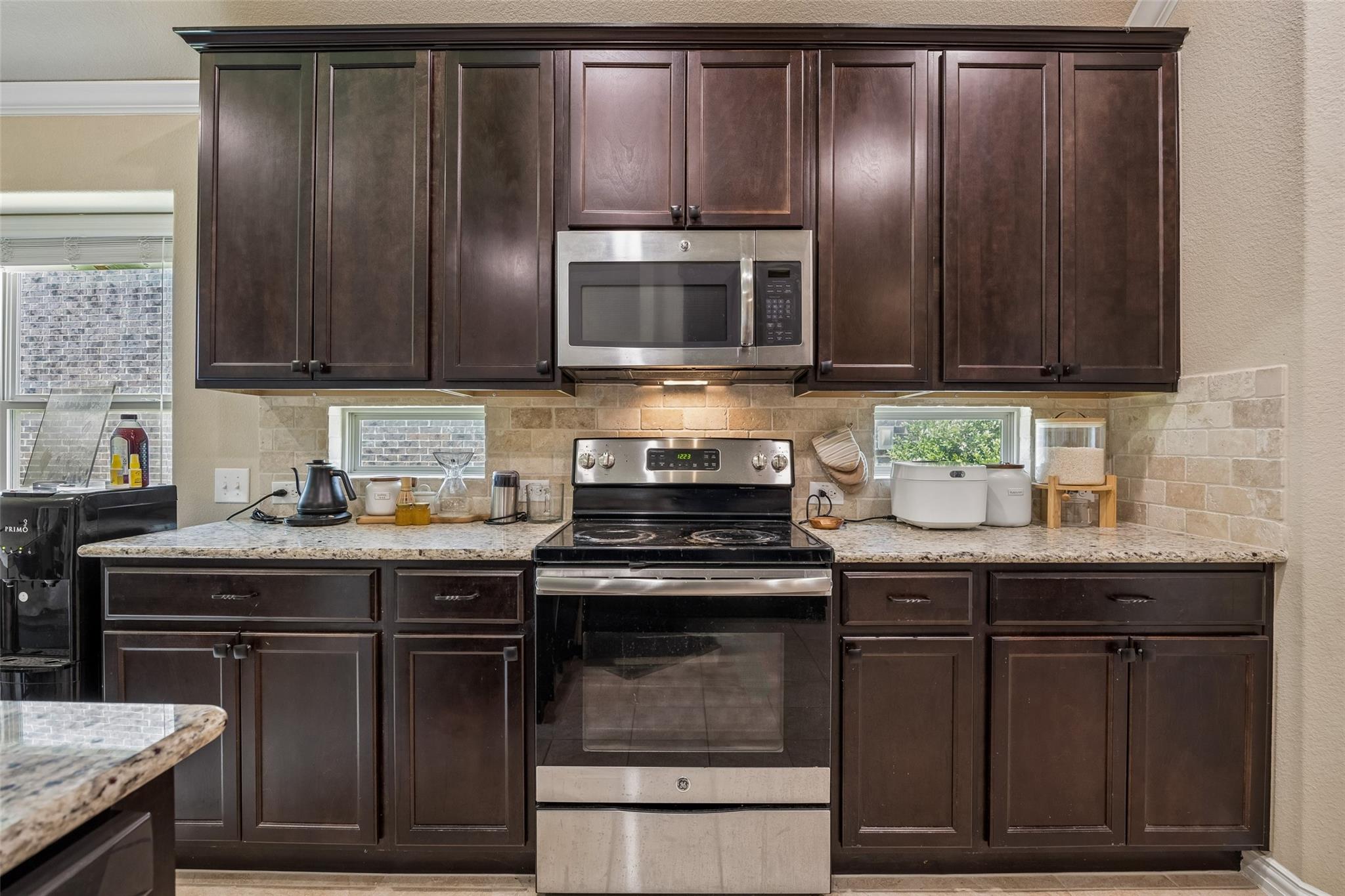 property viewer photo 6