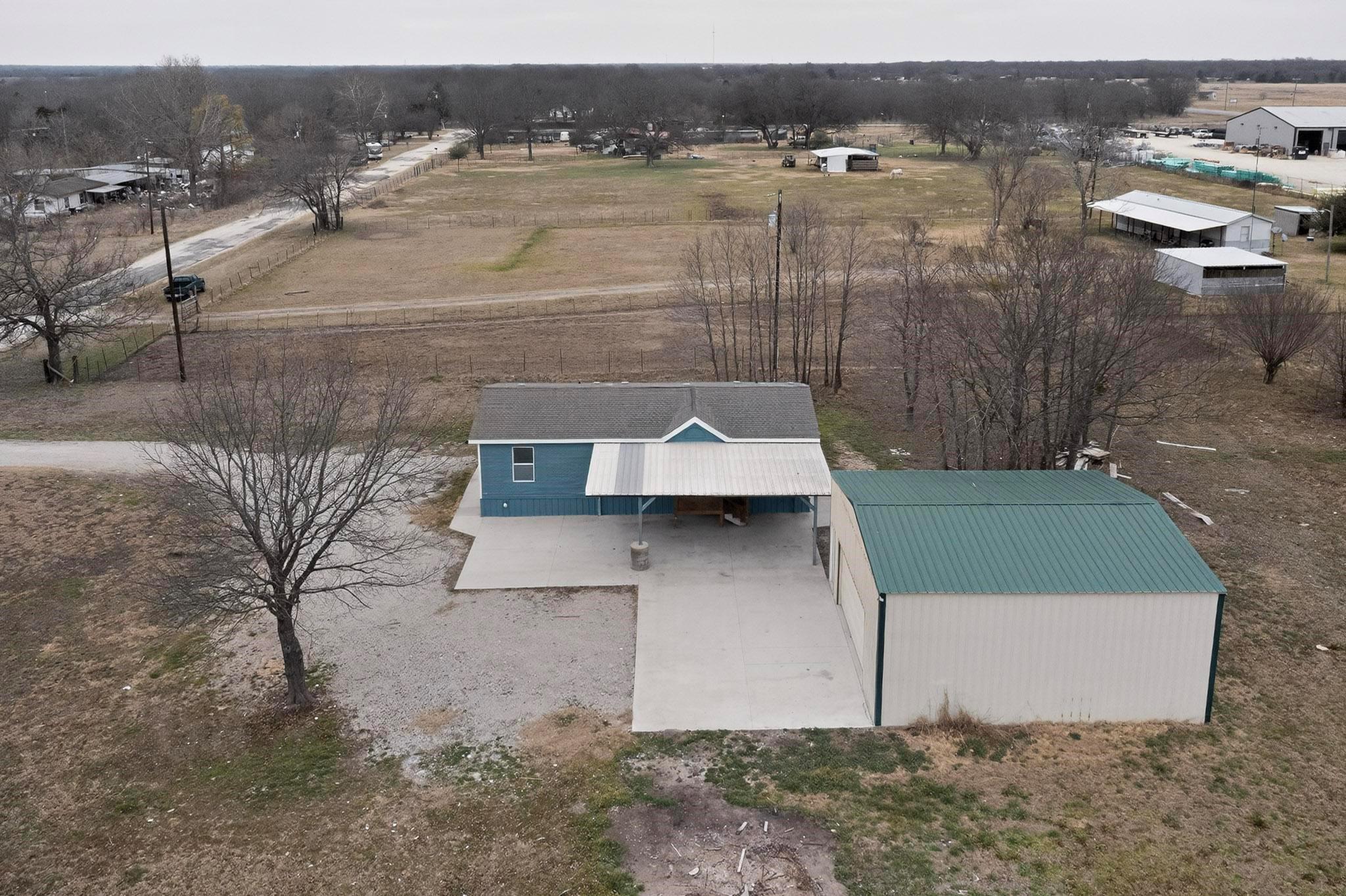 main property photo 20