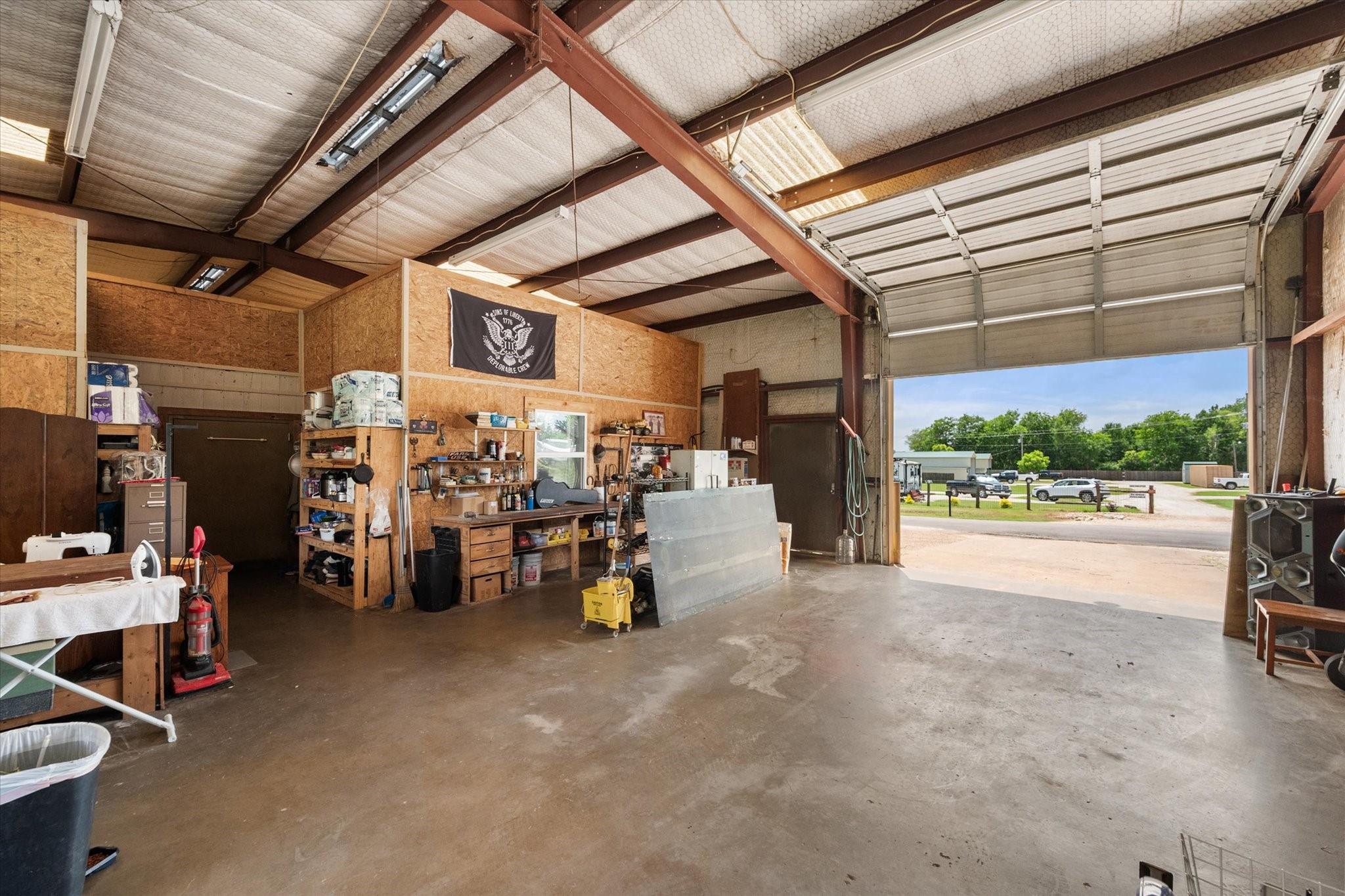 main property photo 13
