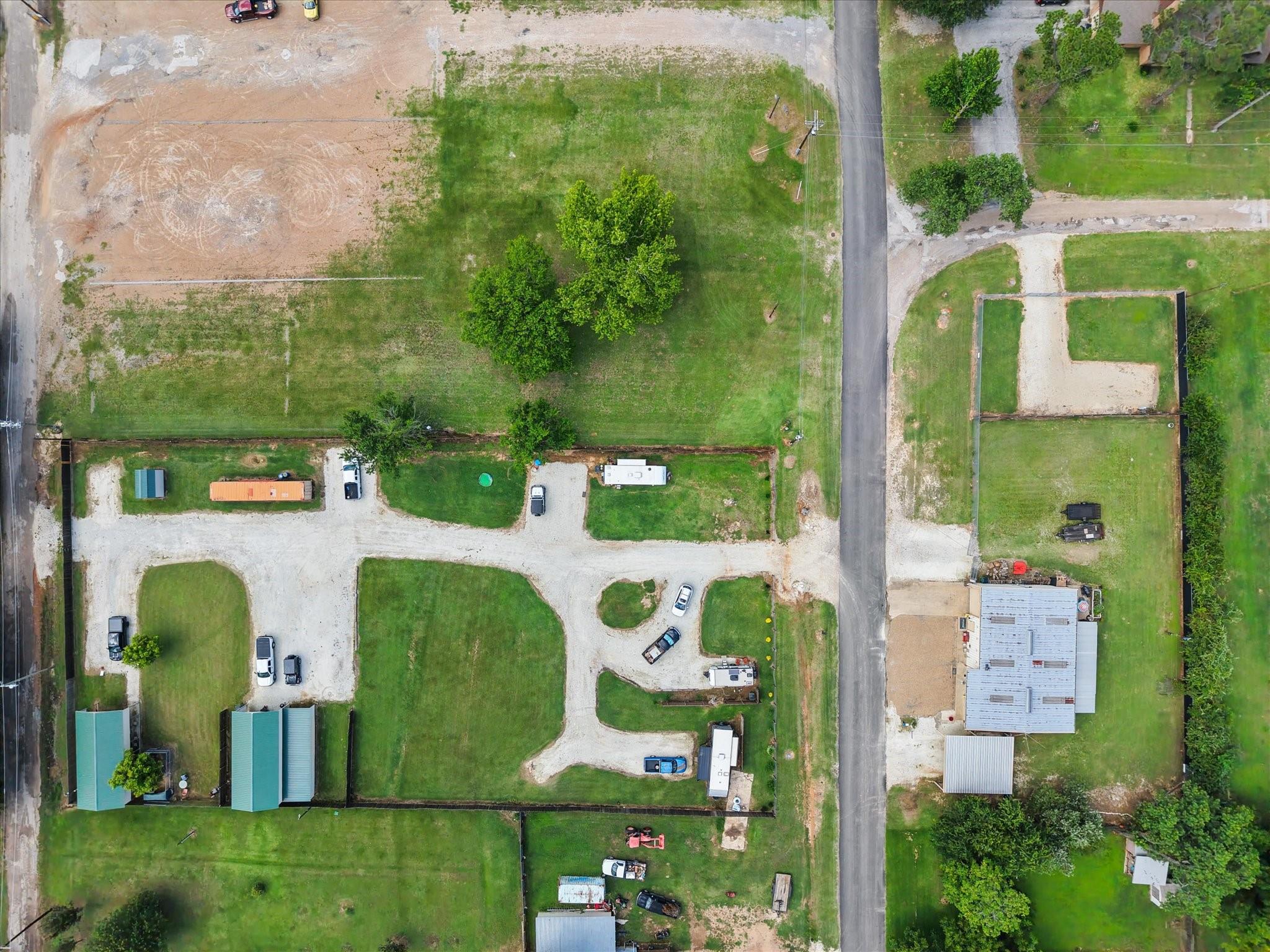 main property photo 20