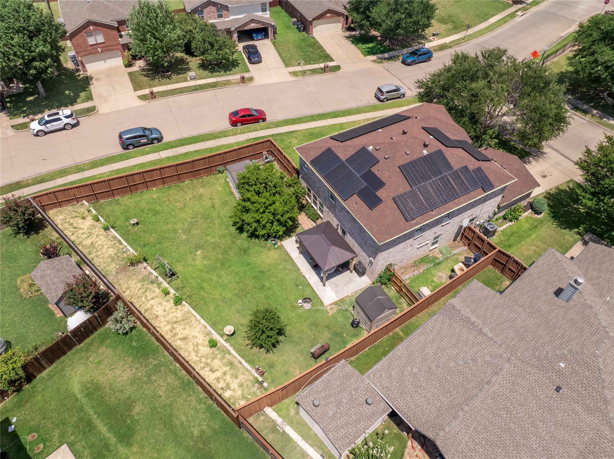 main property photo 32