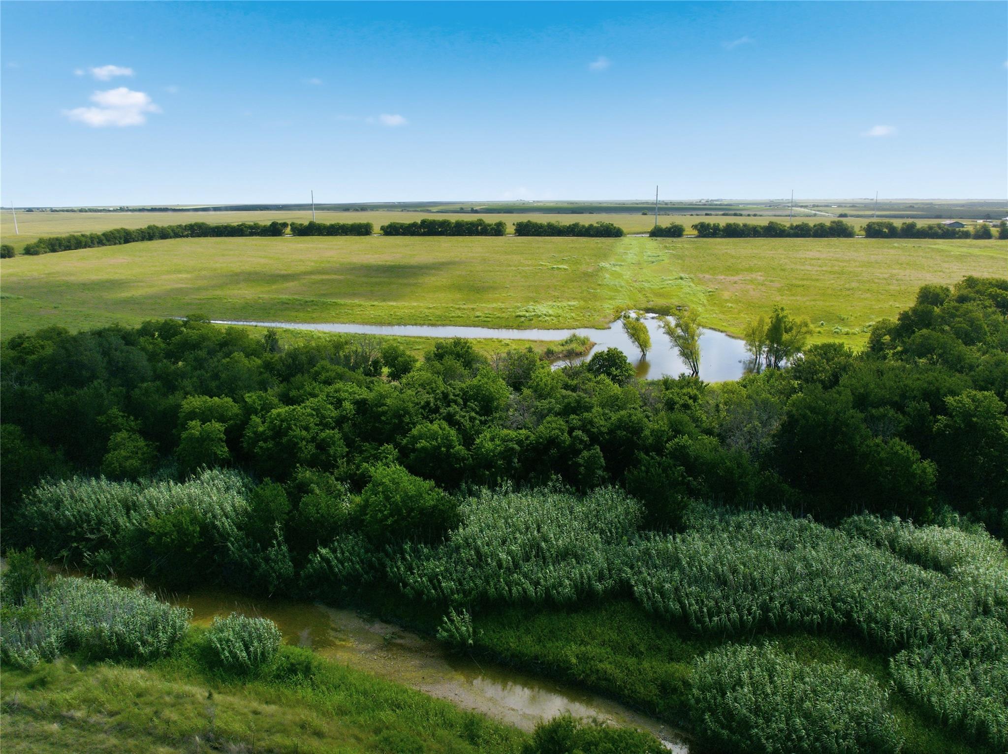 main property photo 10