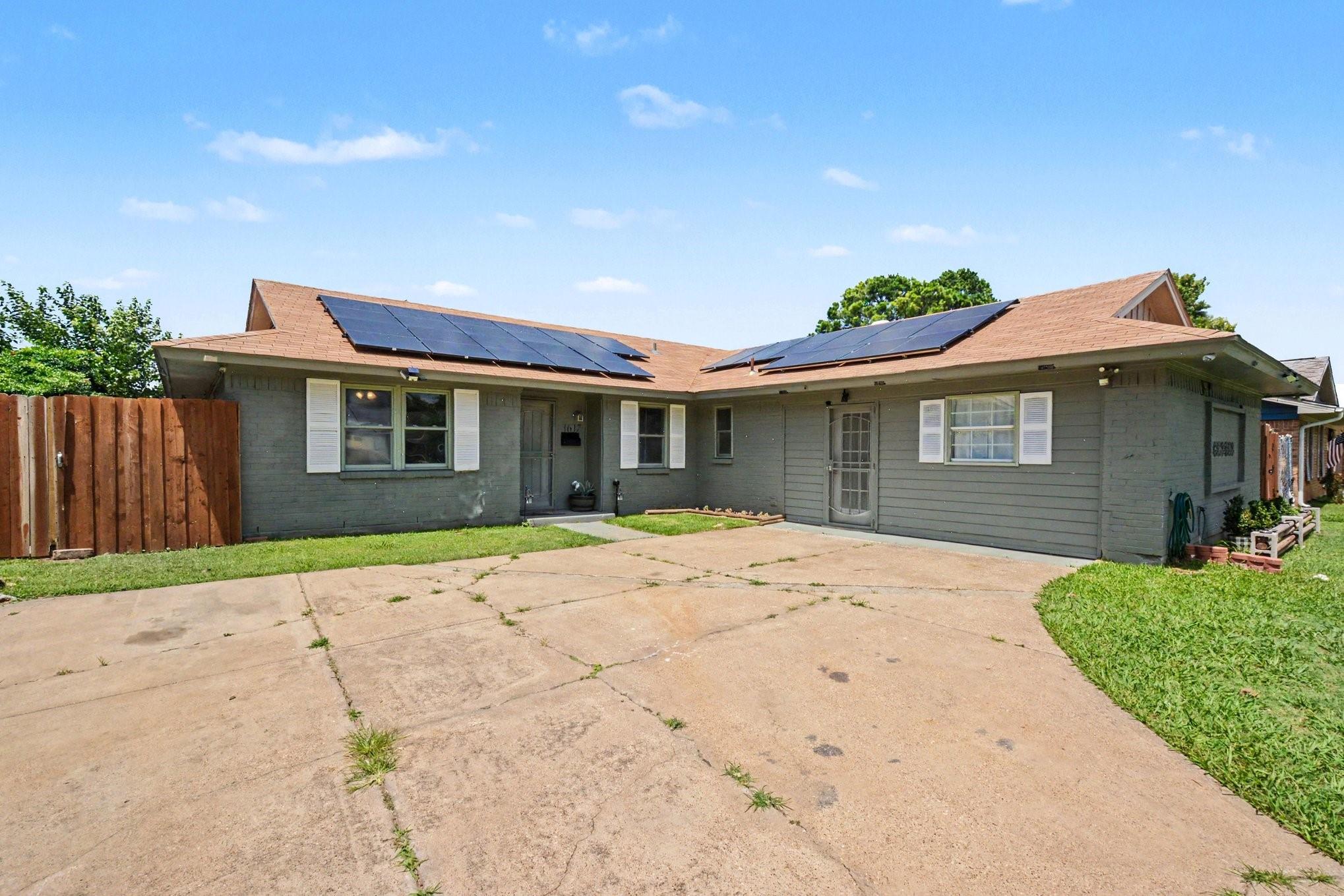 main property photo 24