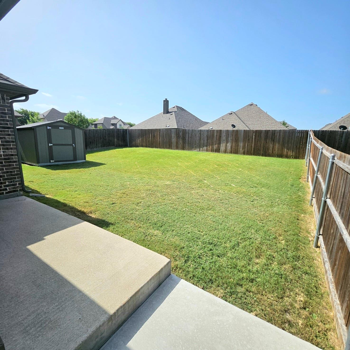 main property photo 35