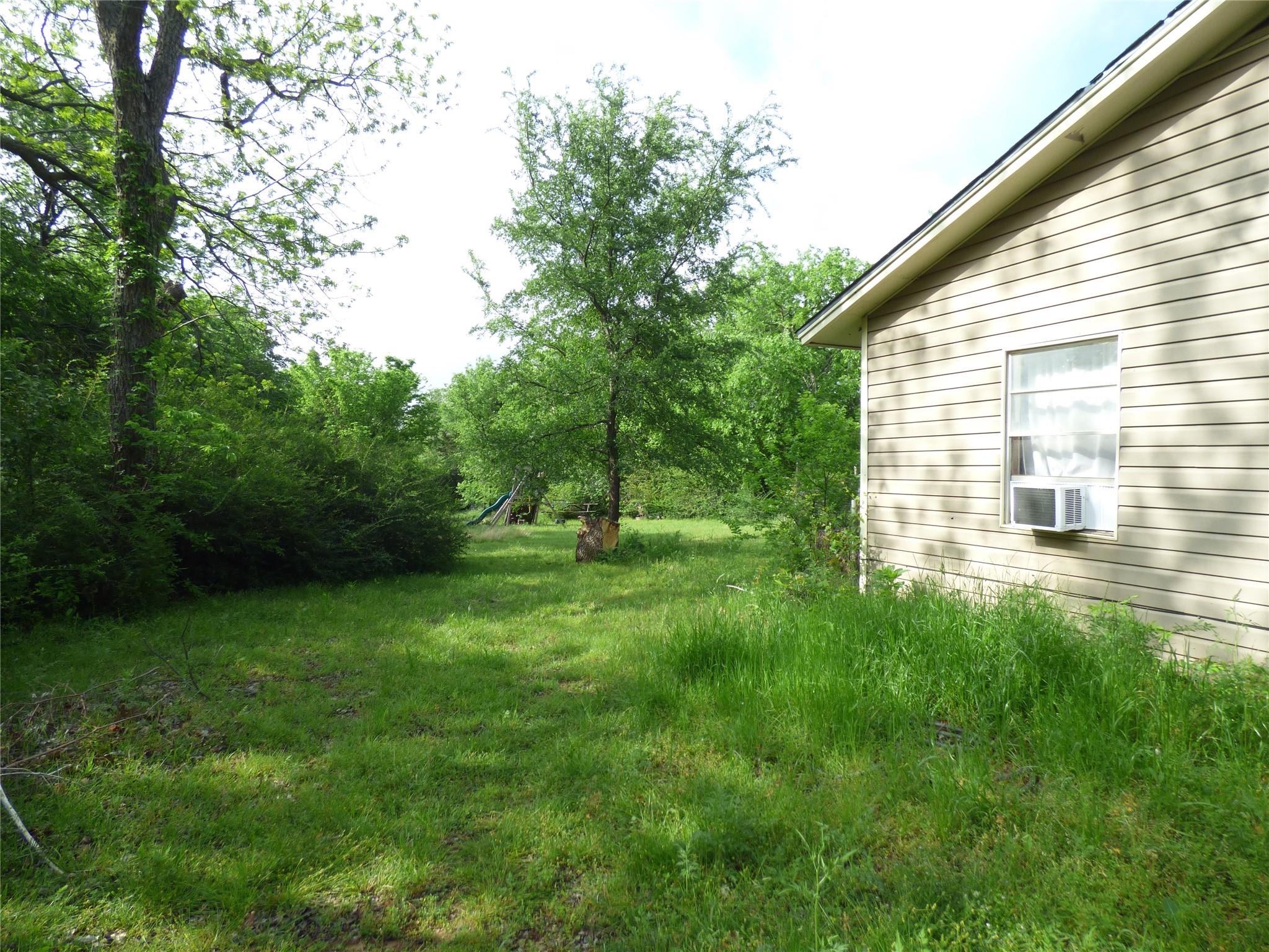 main property photo 12