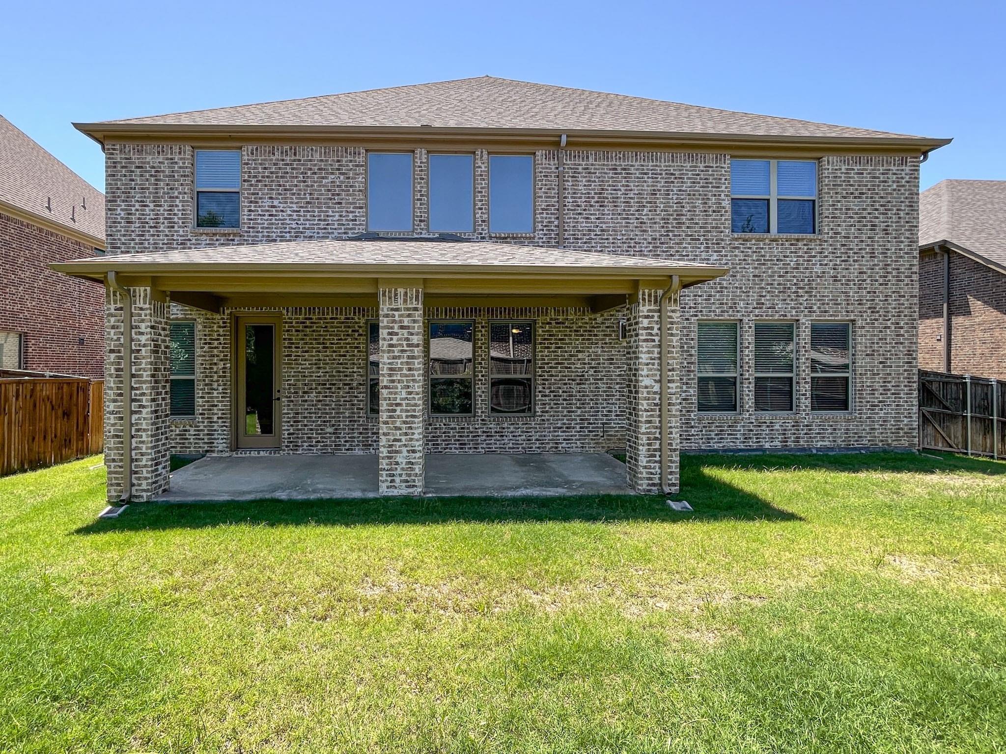 main property photo 33