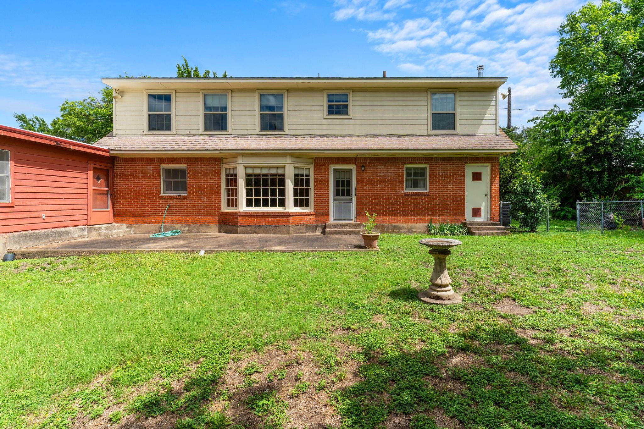 main property photo 26