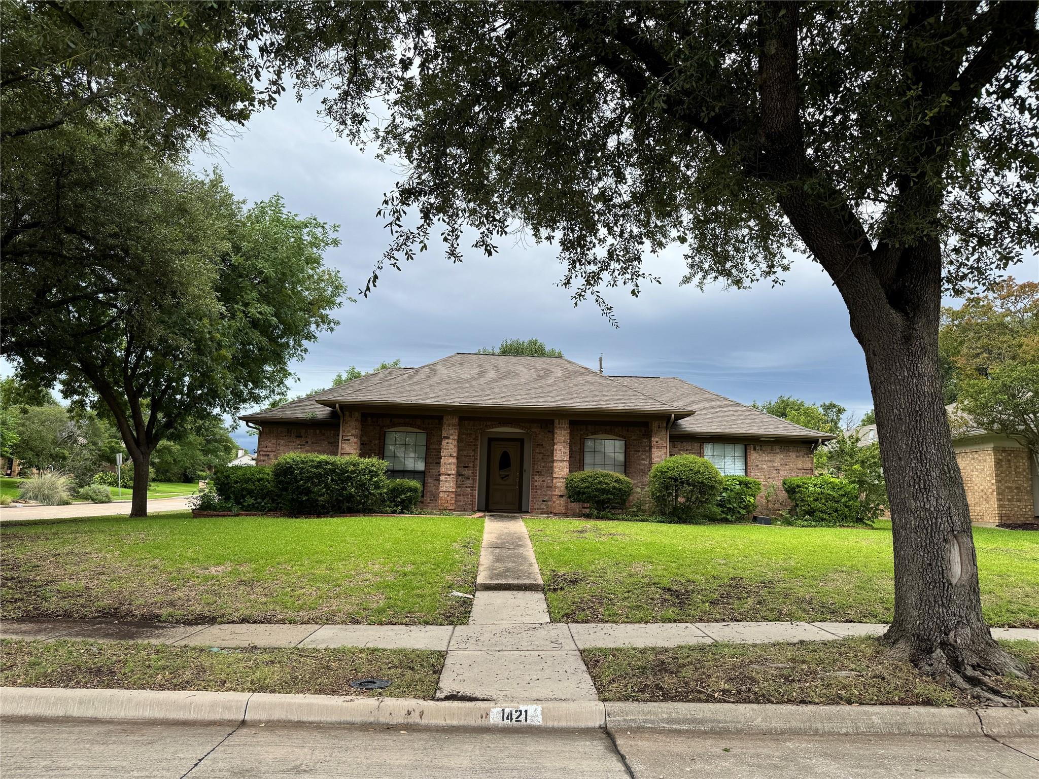 main property photo 1