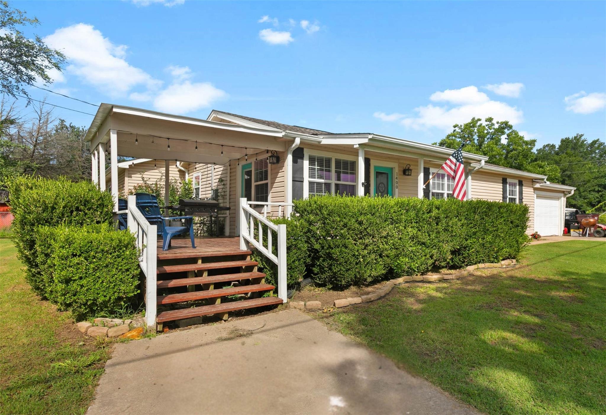 main property photo 1