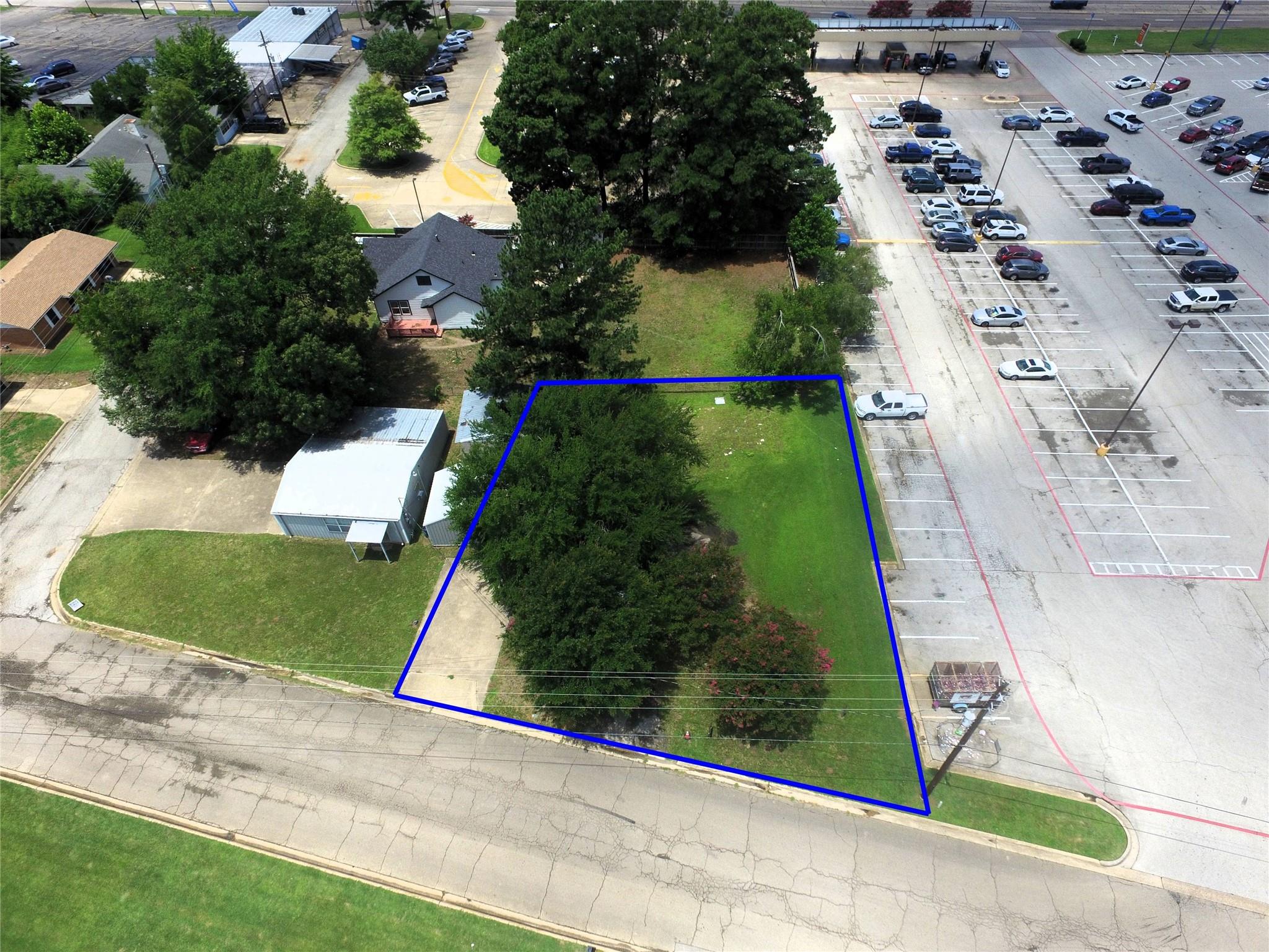 main property photo 3