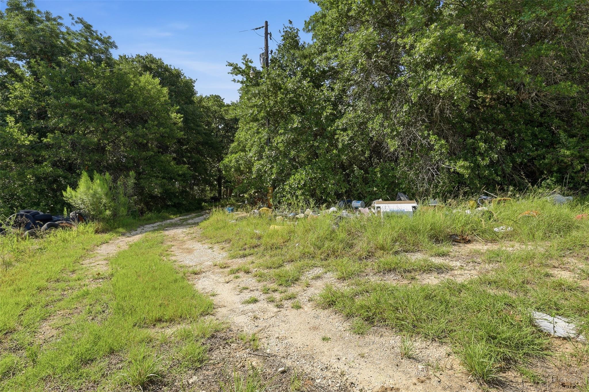 main property photo 26