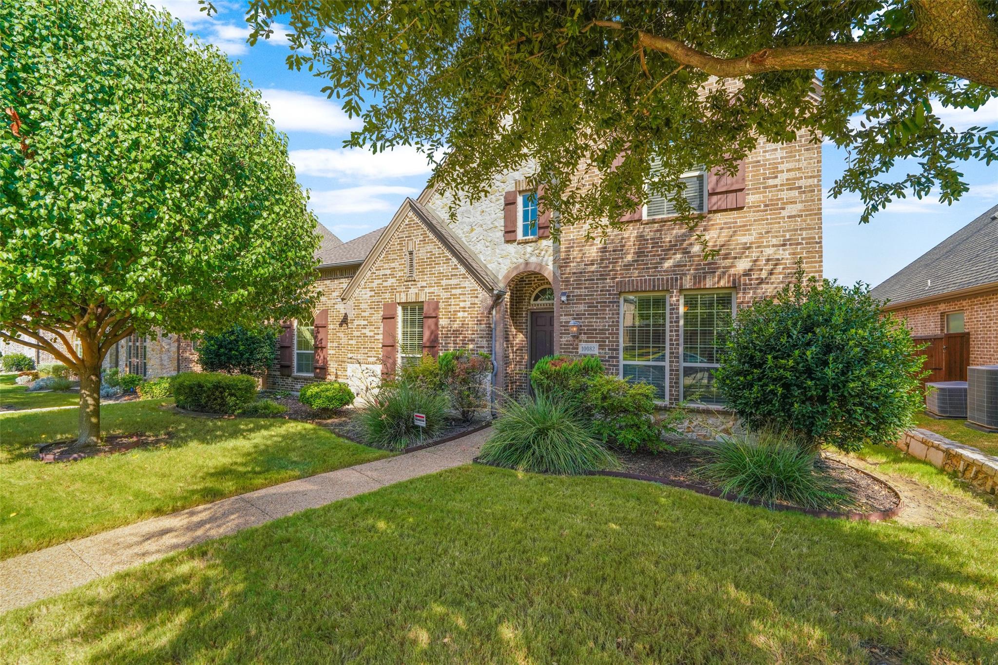 main property photo 32