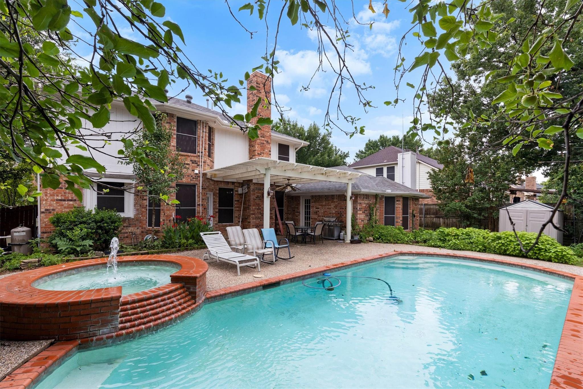 main property photo 29