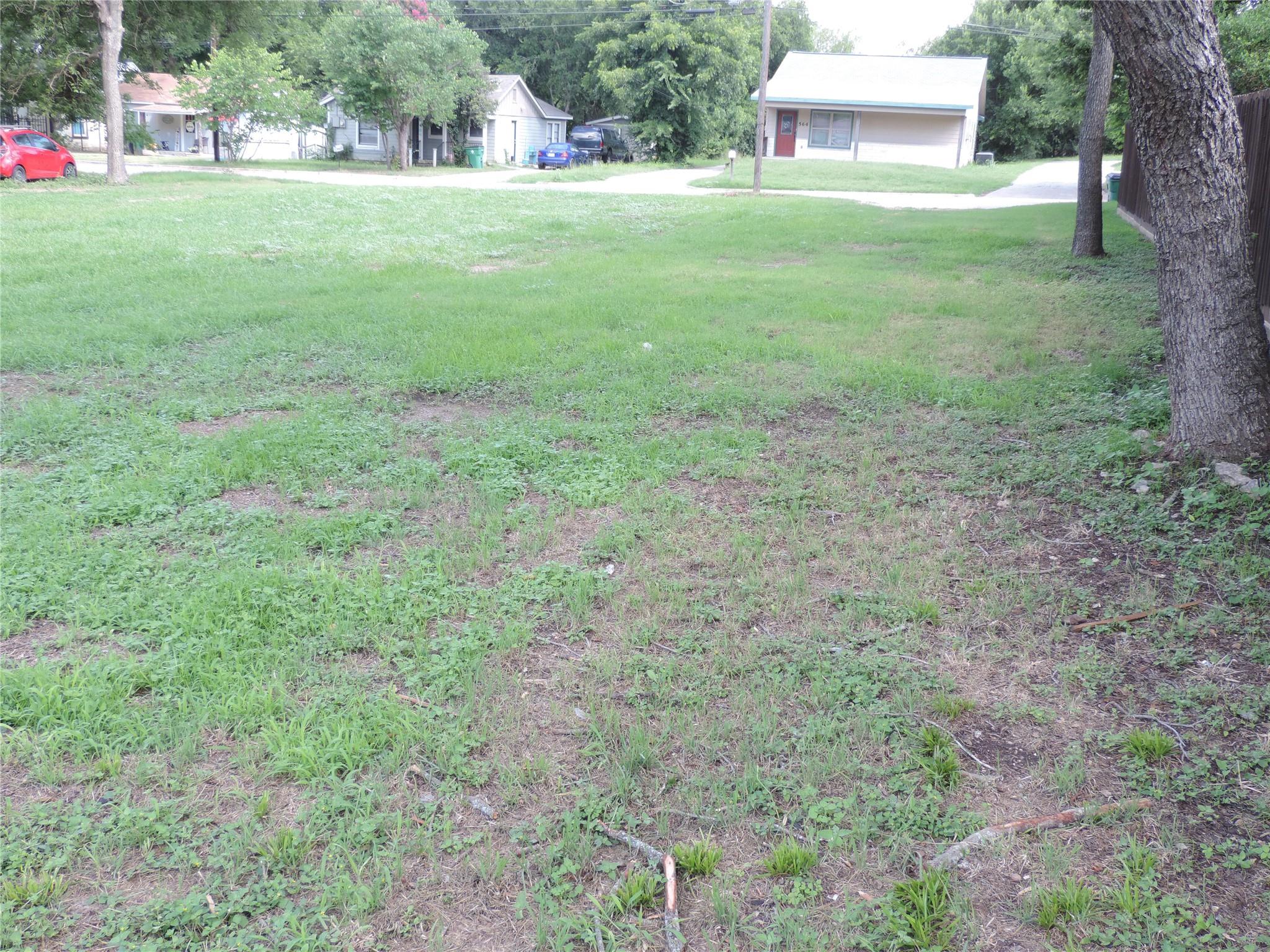 main property photo 11