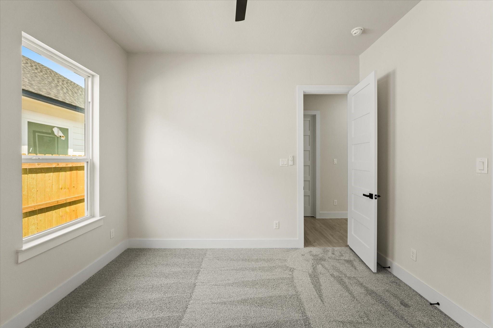 property viewer photo 17