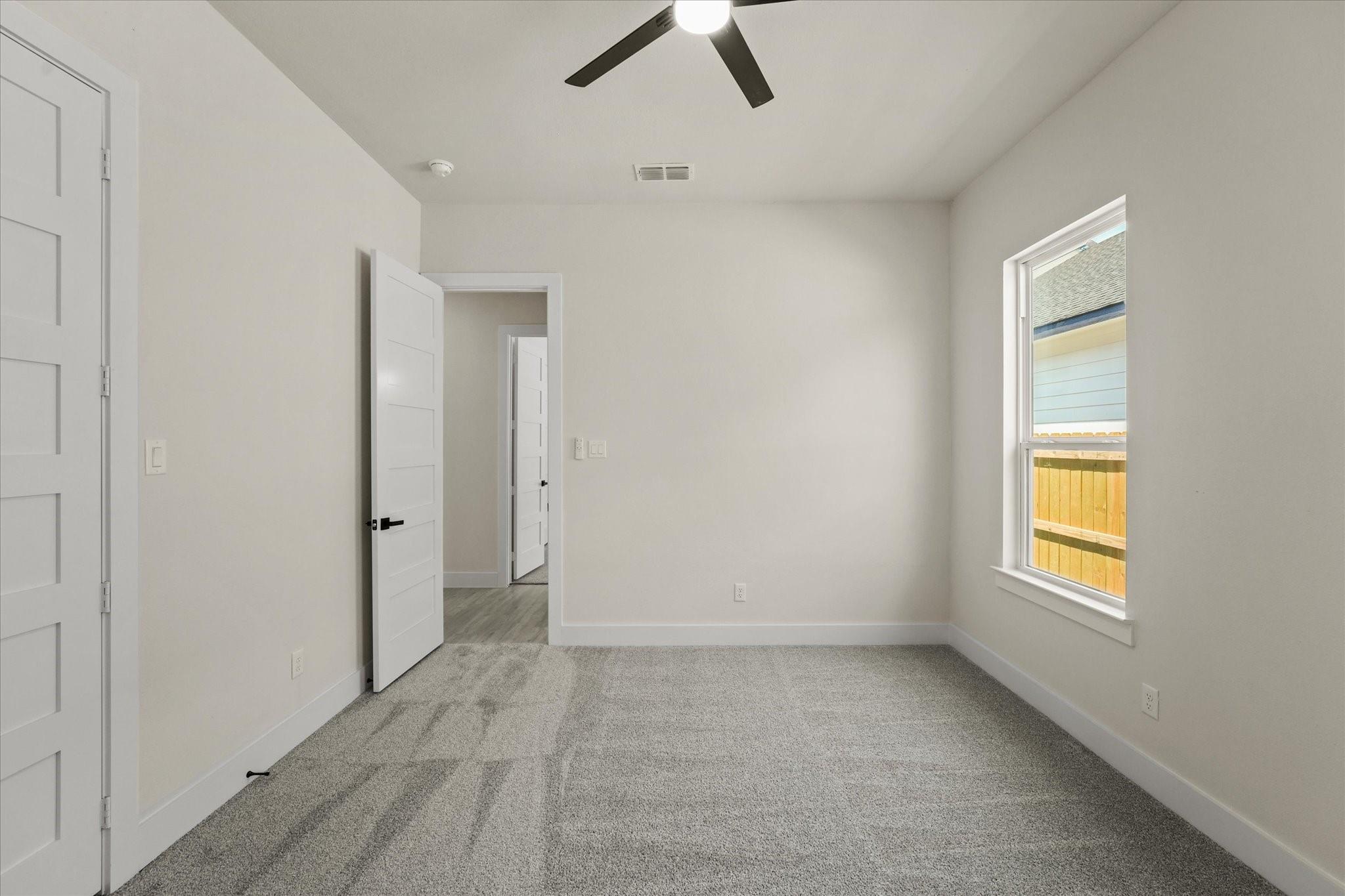 property viewer photo 20