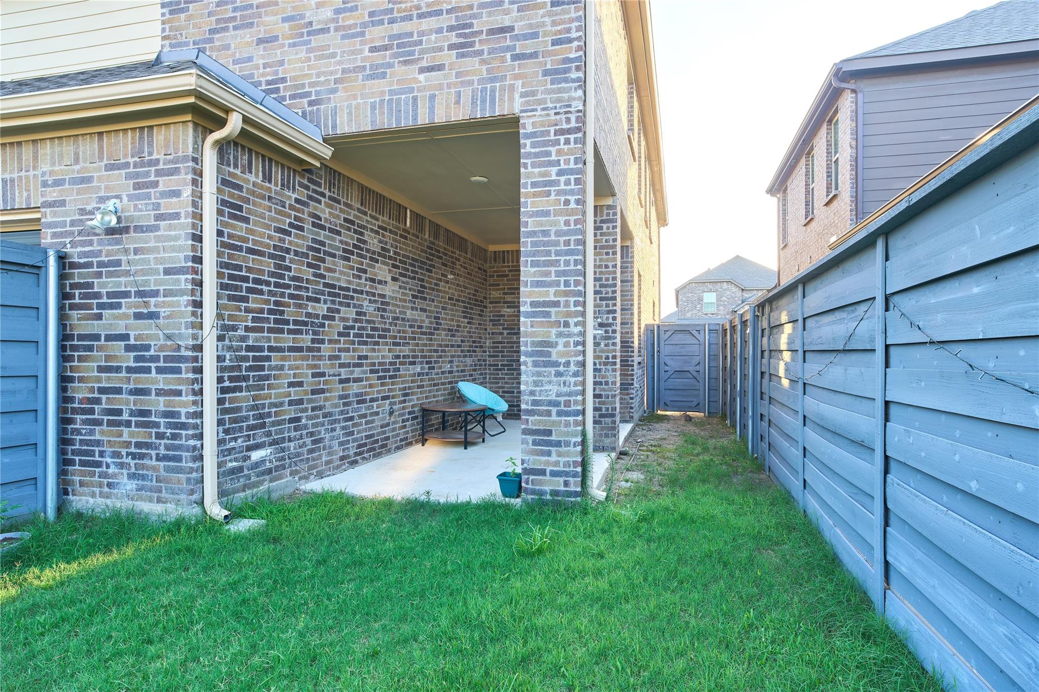 main property photo 31