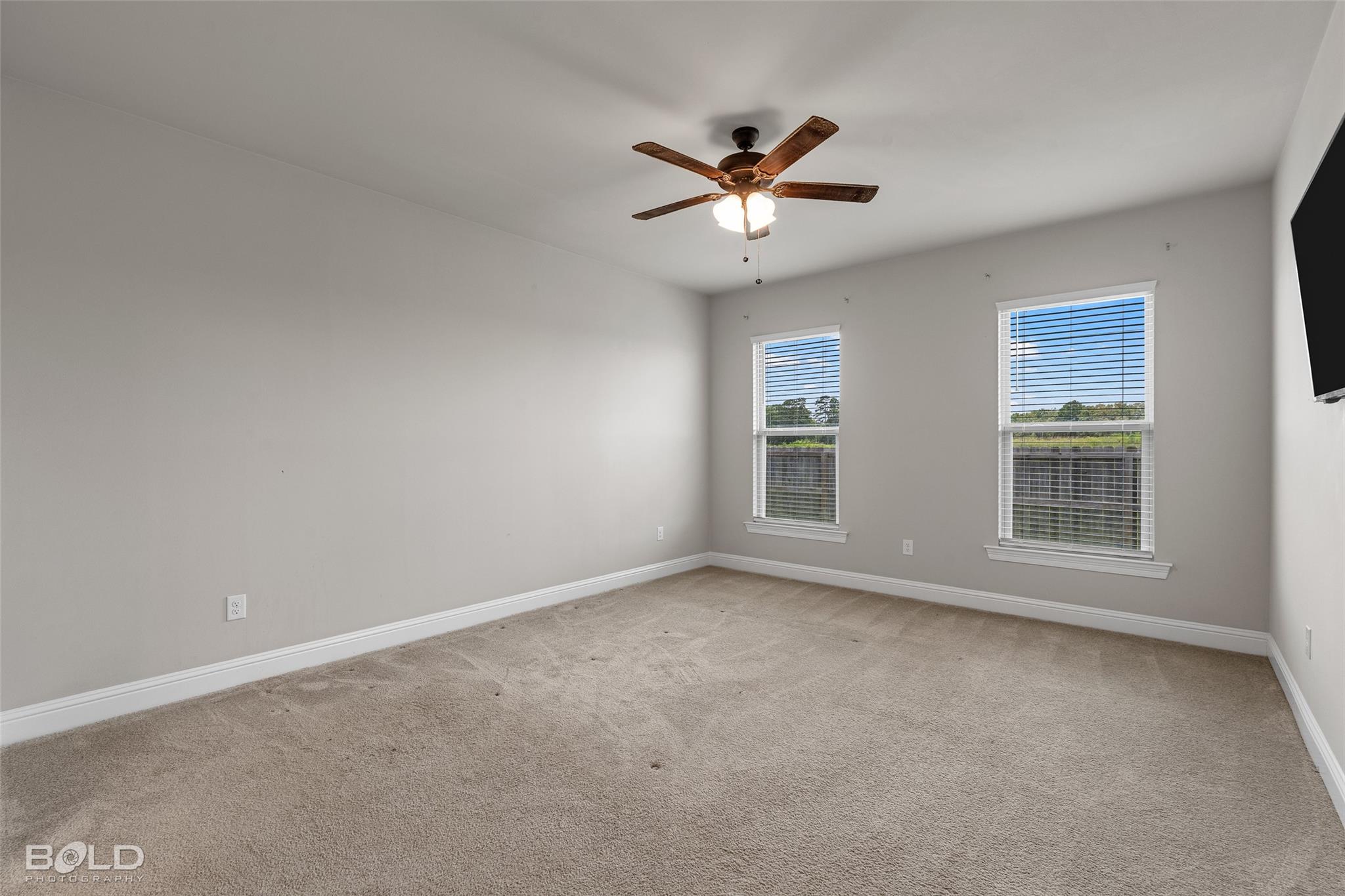 property viewer photo 11