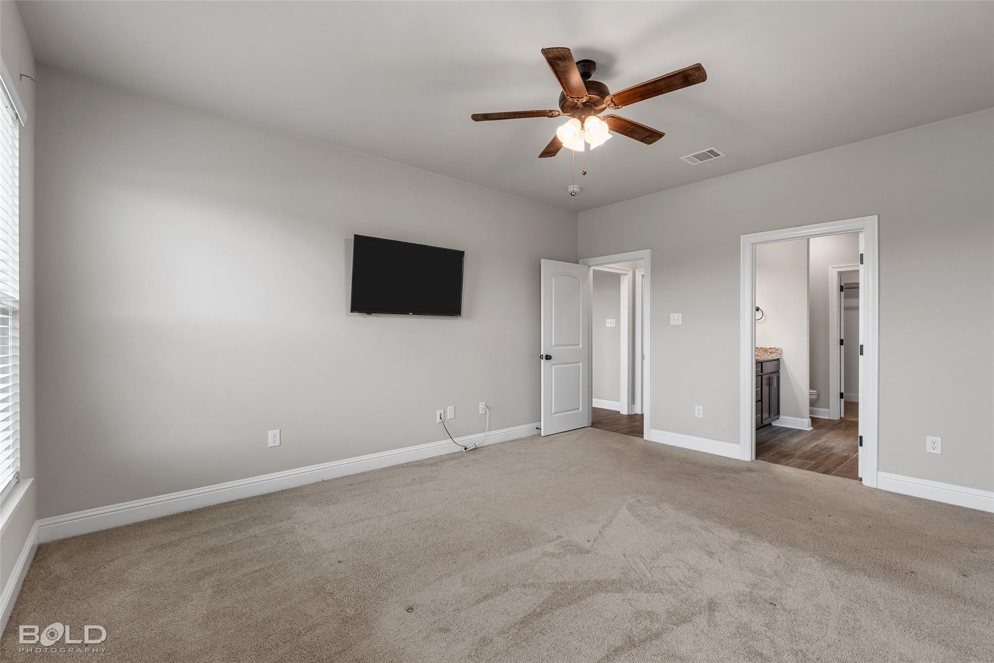 property viewer photo 12