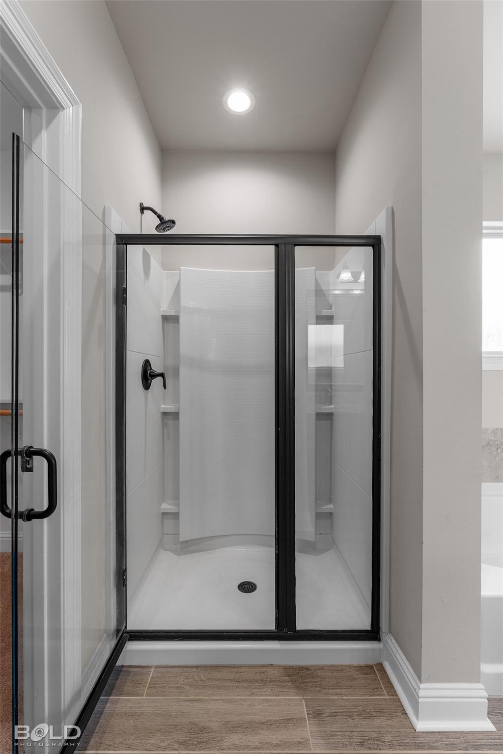 property viewer photo 16