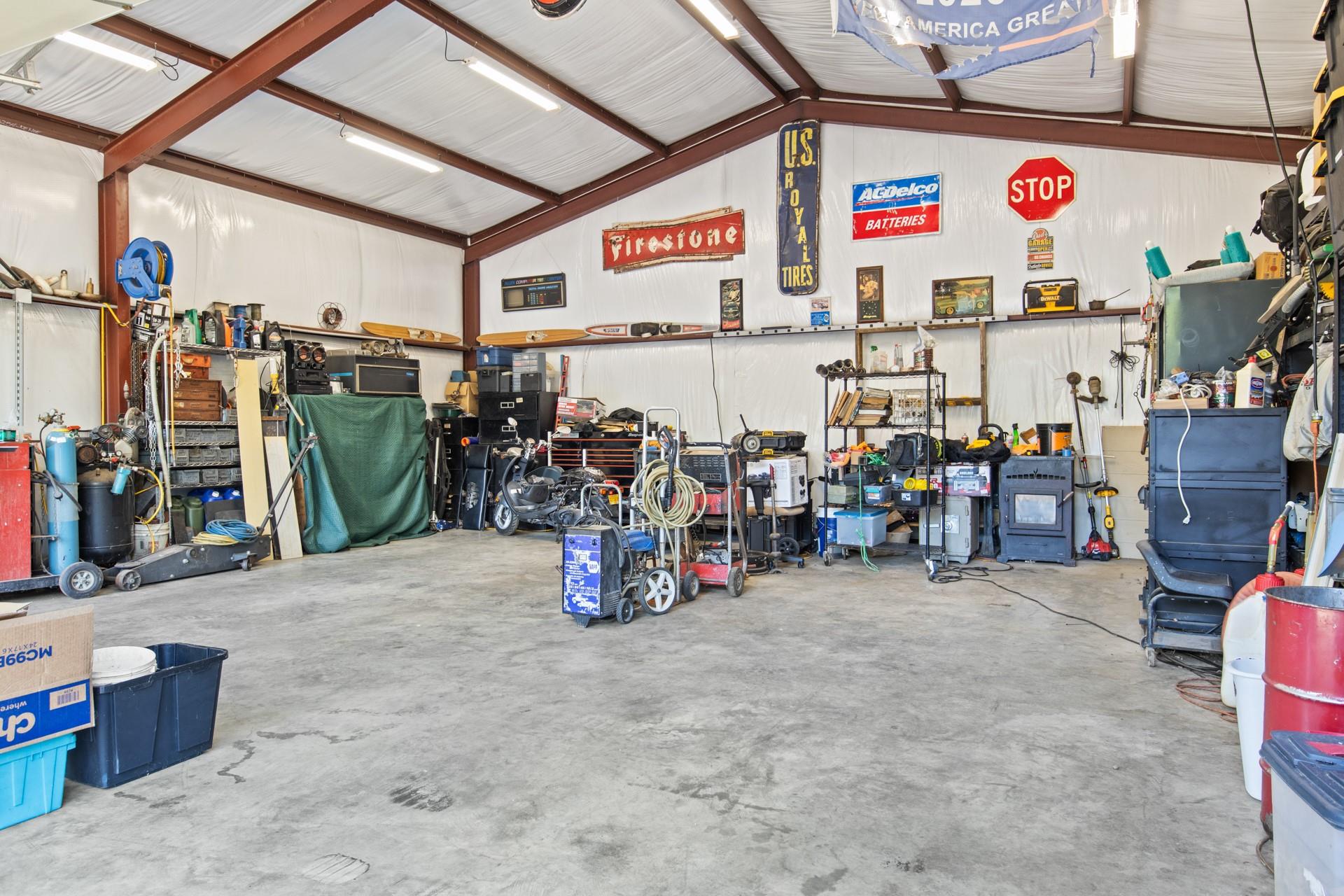 main property photo 11