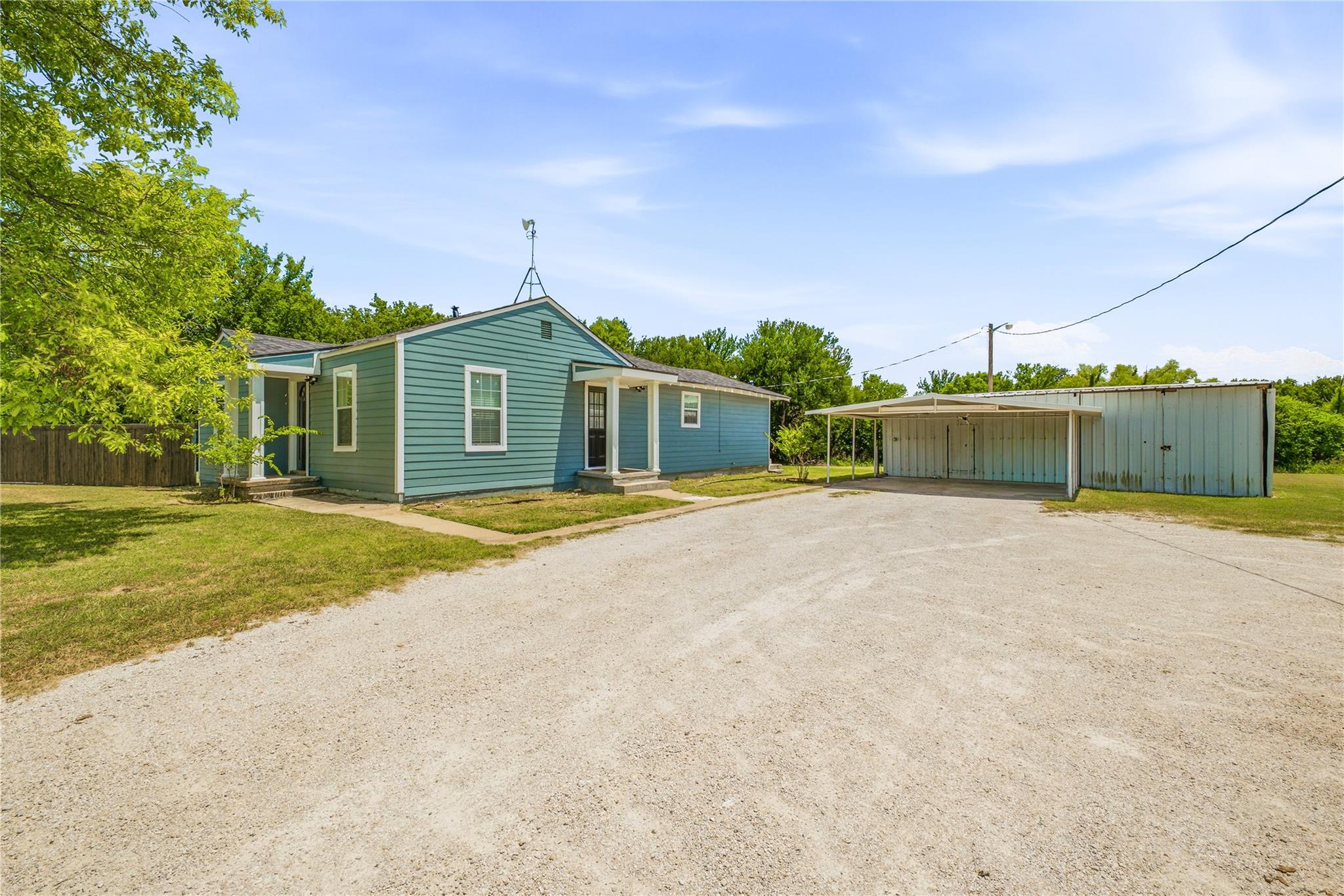main property photo 32
