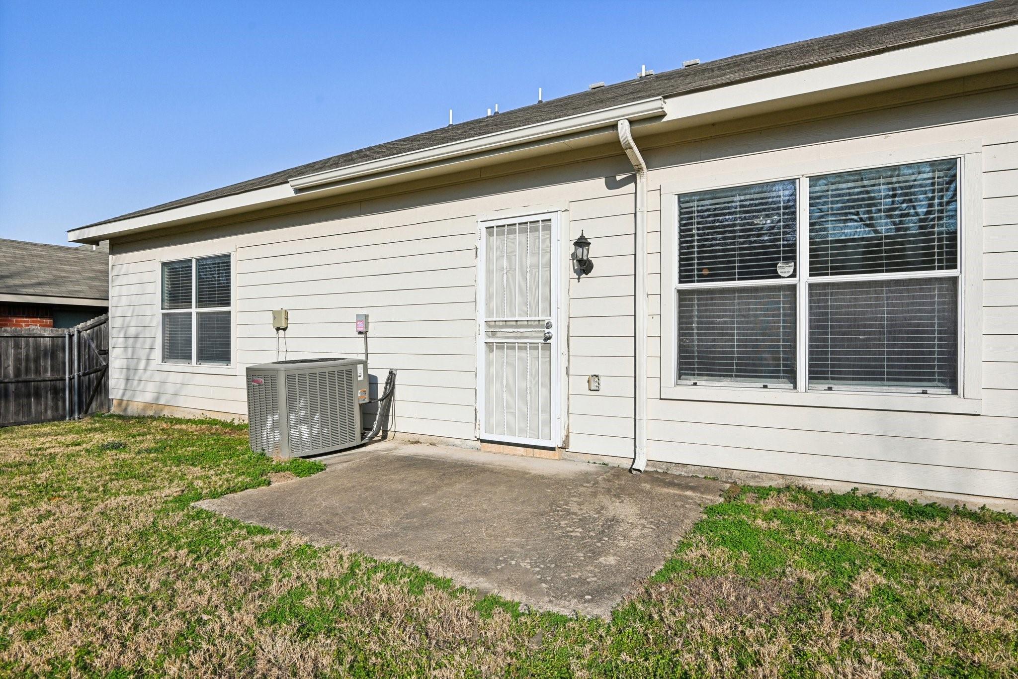 main property photo 35