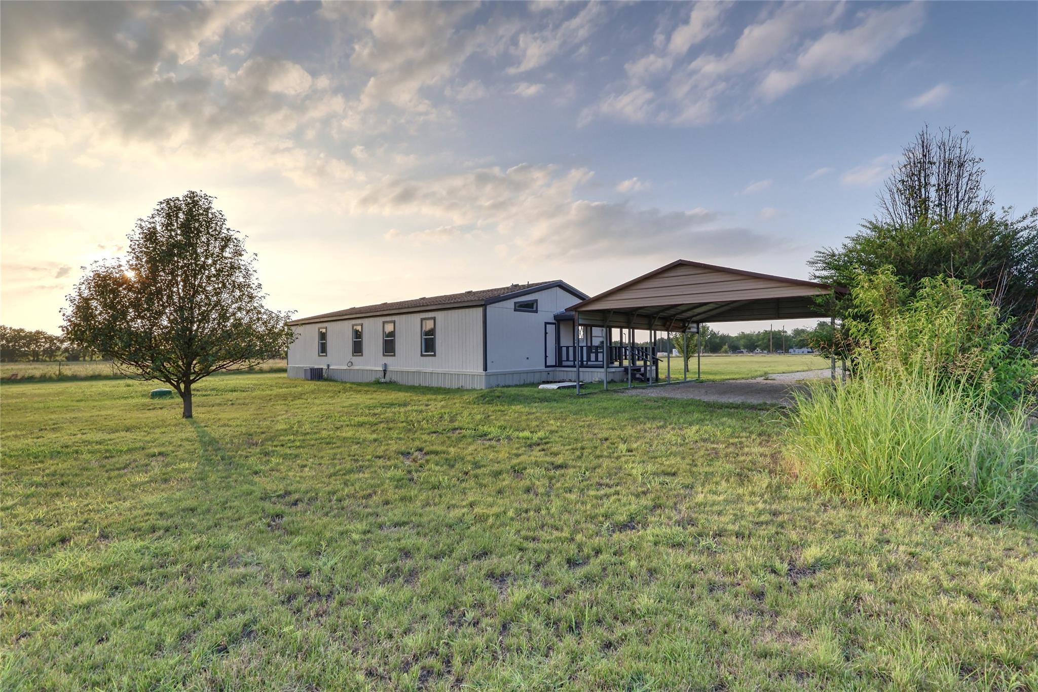 main property photo 27
