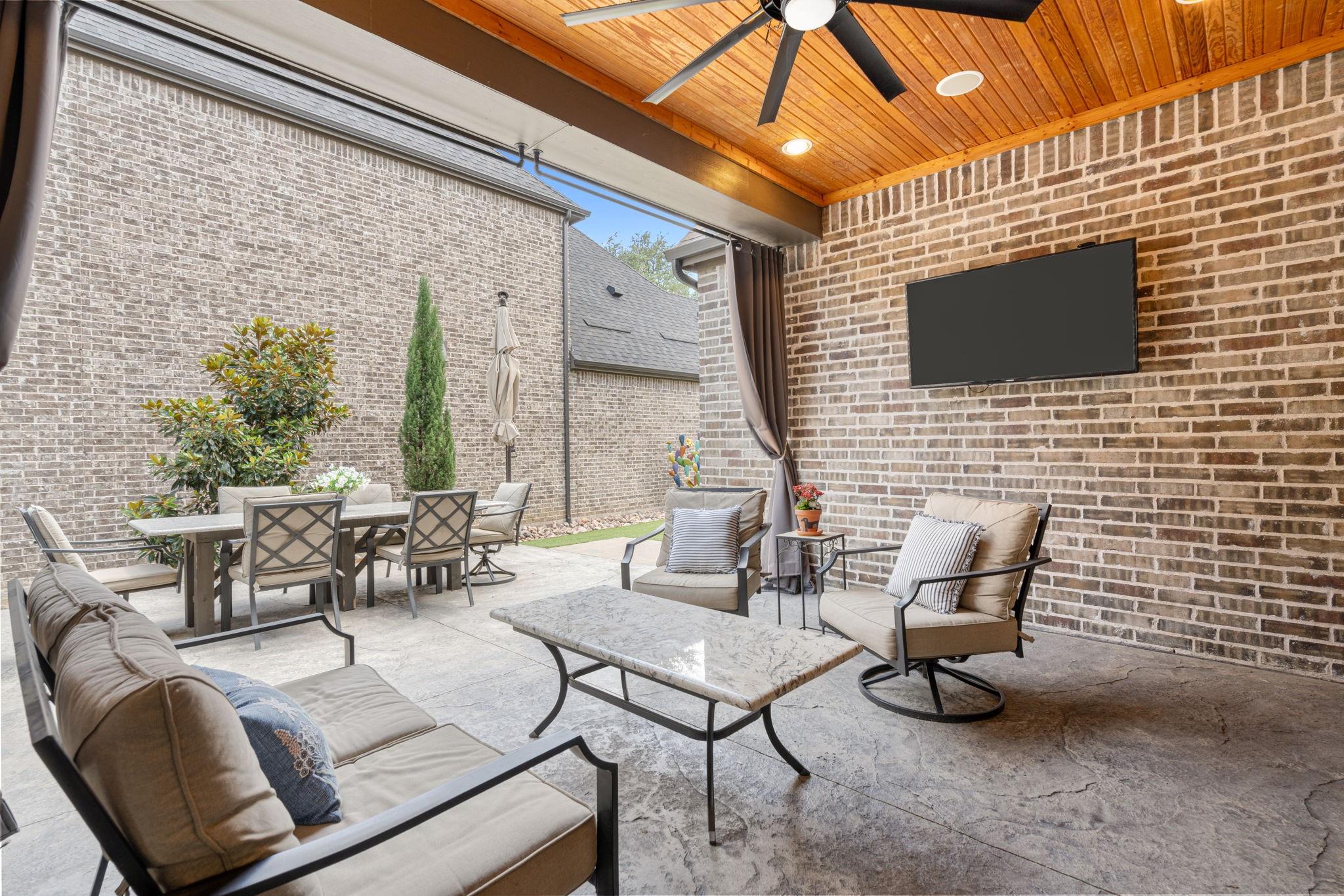 property viewer photo 17