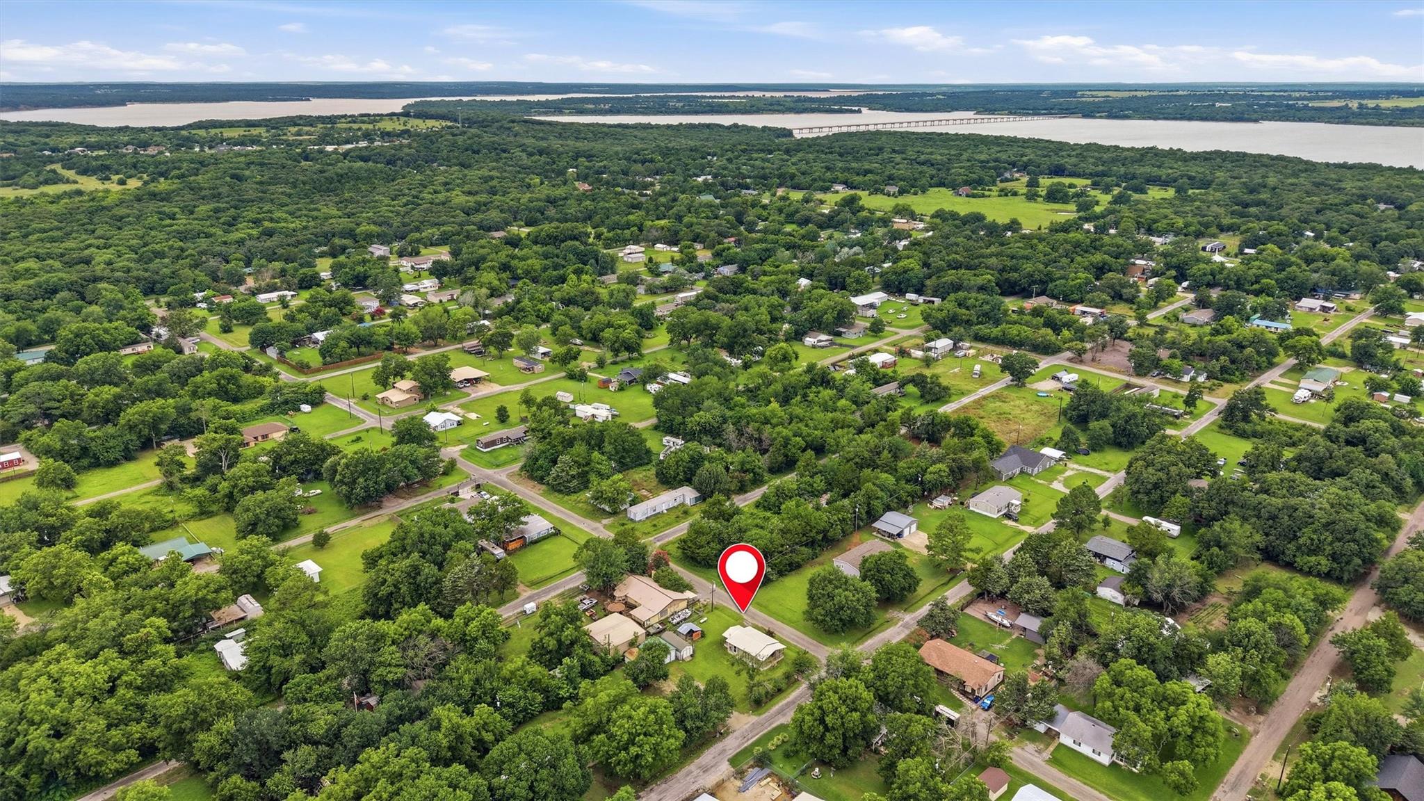 main property photo 35