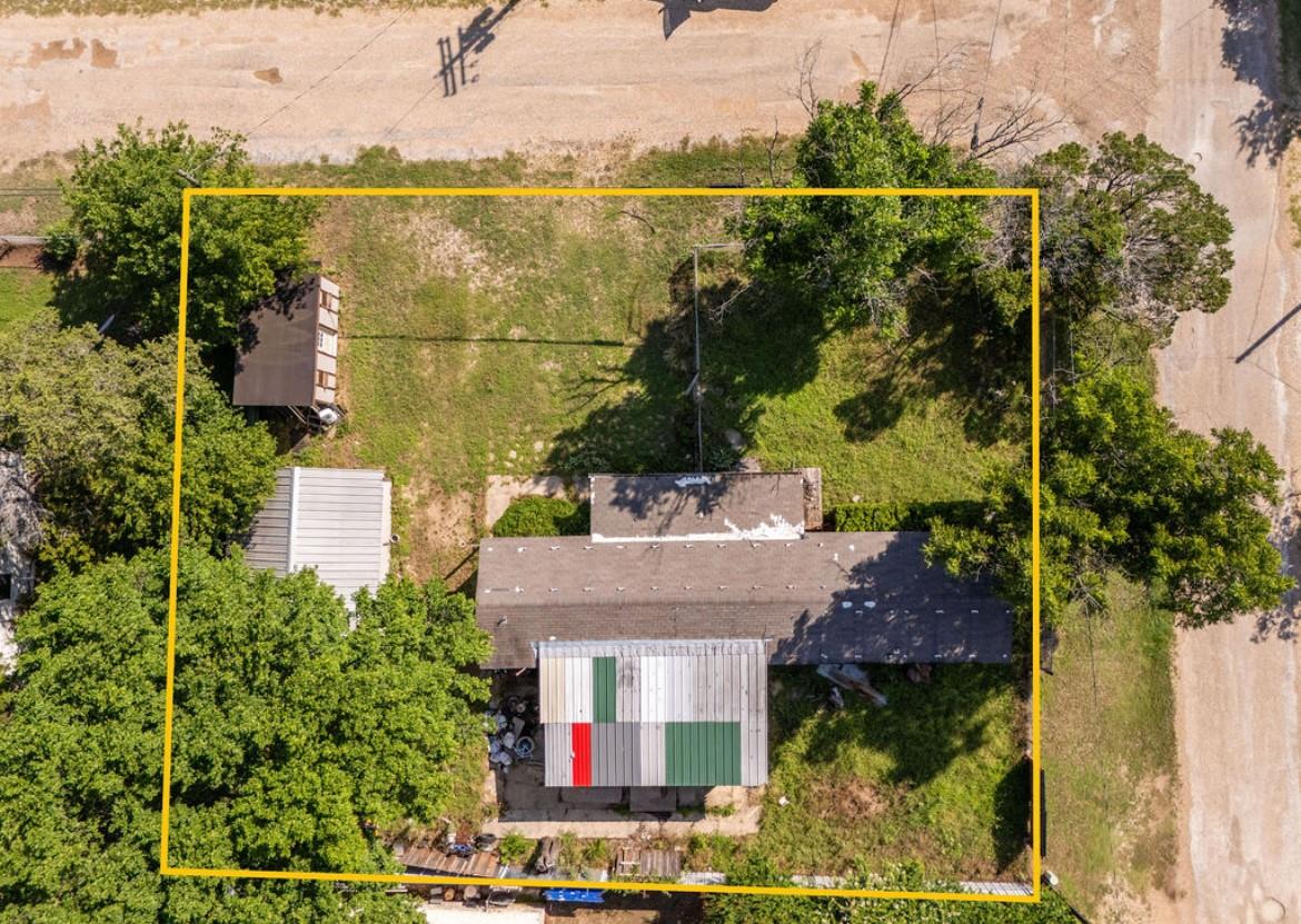 main property photo 12